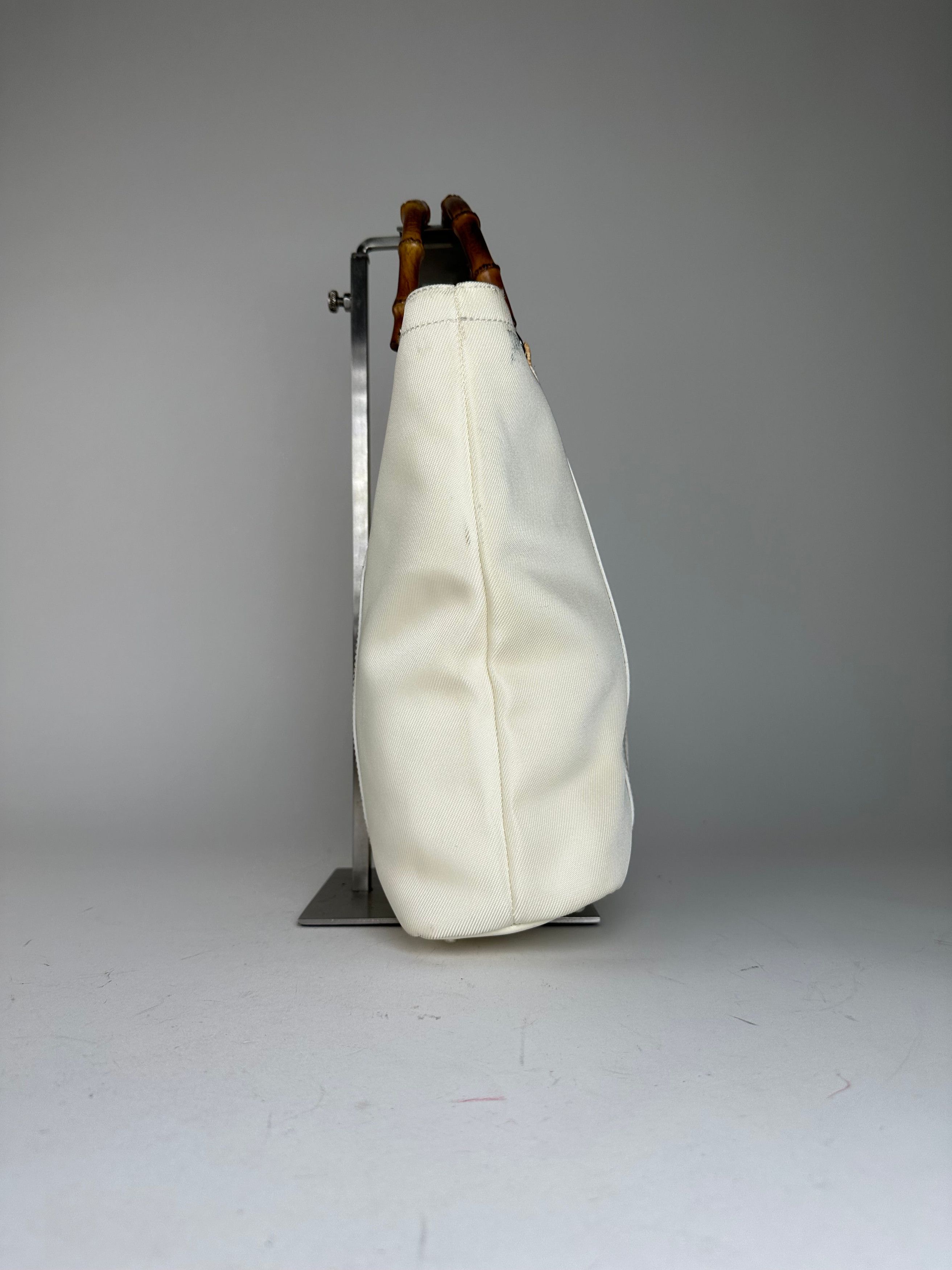 Gucci Vintage Bamboo Handle Canvas Tote Bag Ivory Size ONE SIZE - 3 Thumbnail