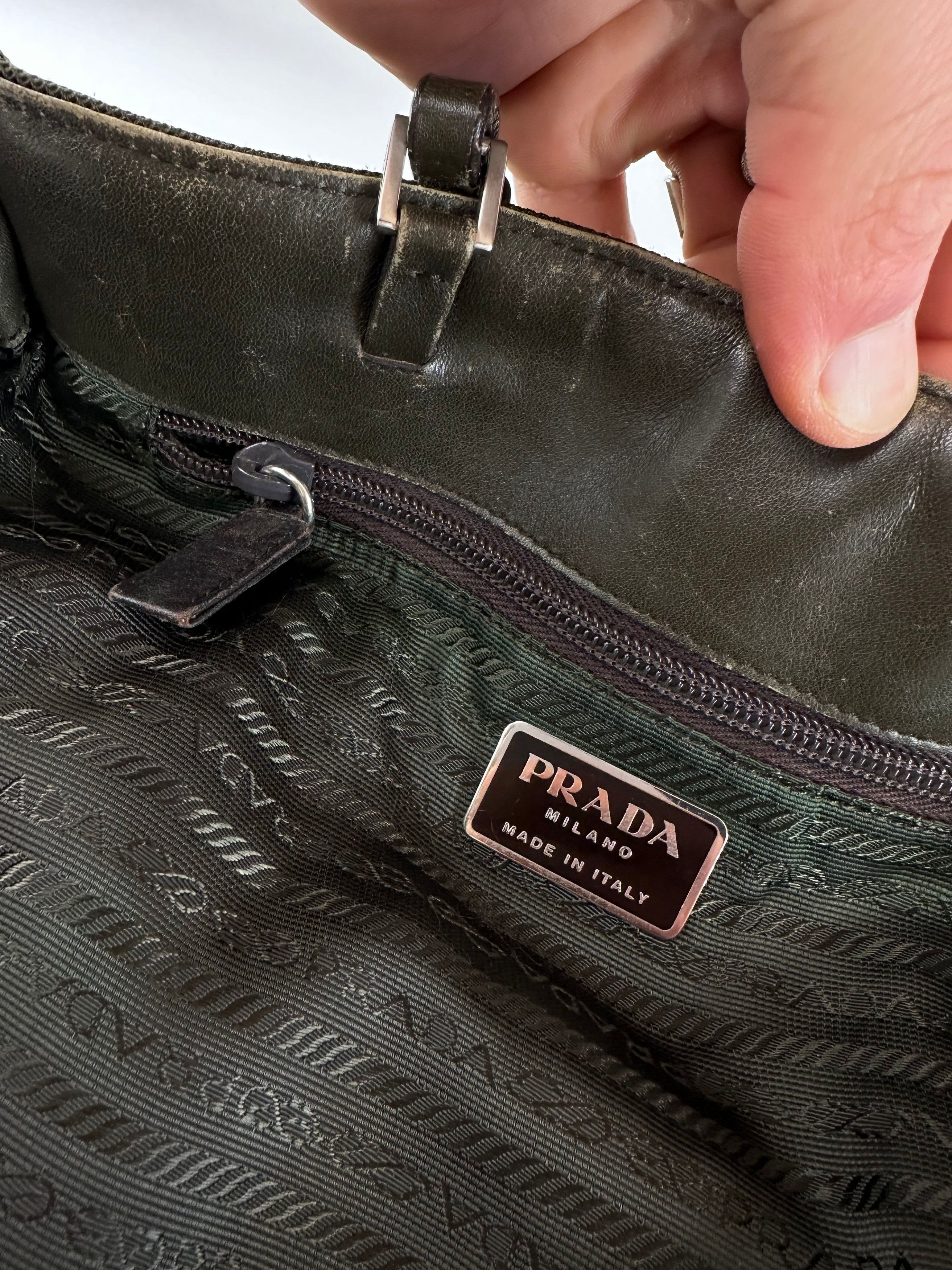 Prada Vintage Sport Tessuto Nylon Shoulder Bag Olive Brown Size ONE SIZE - 4 Thumbnail