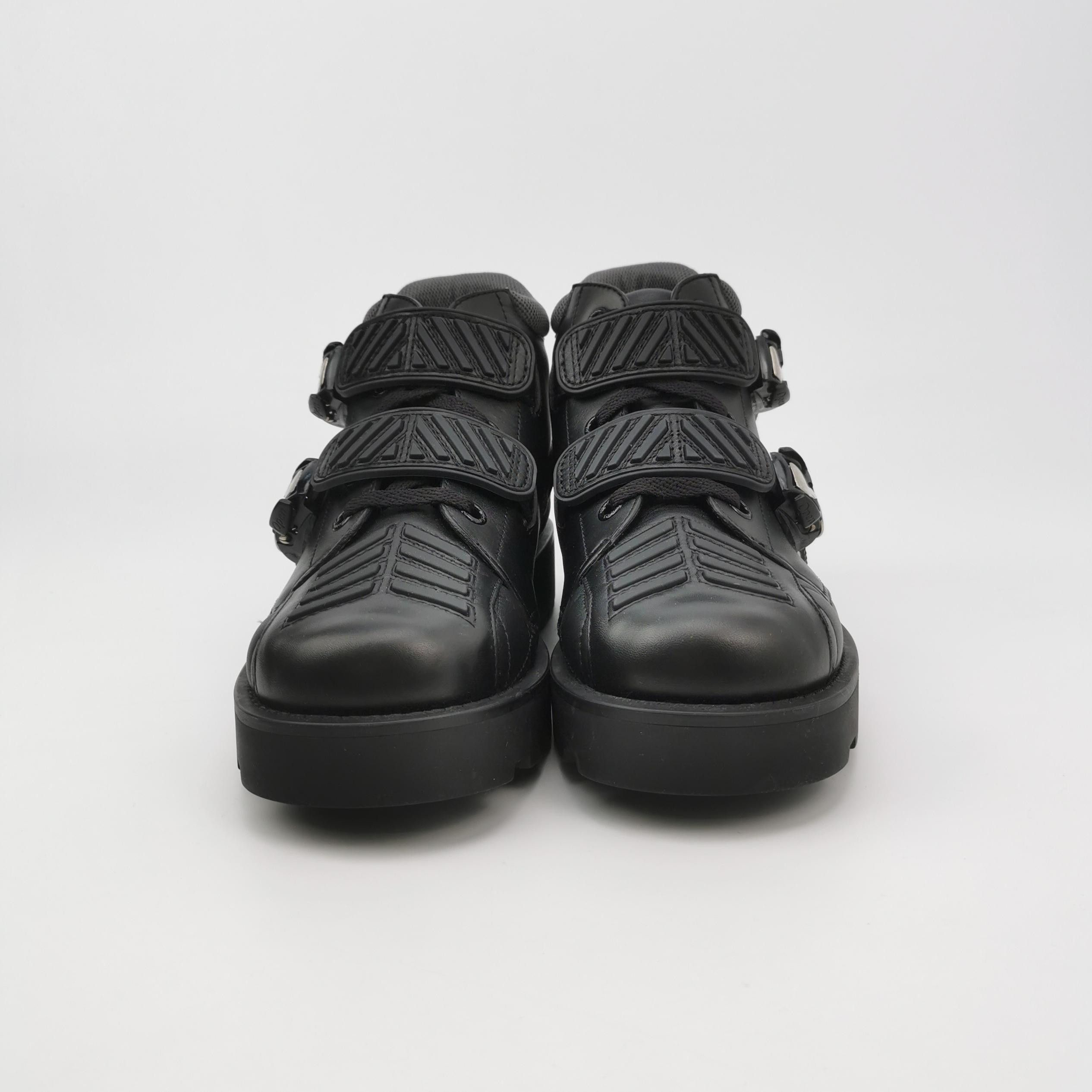 Gucci Gucci Men 7 Lowtop Sneakers Size US 7 / EU 40 - 3 Thumbnail