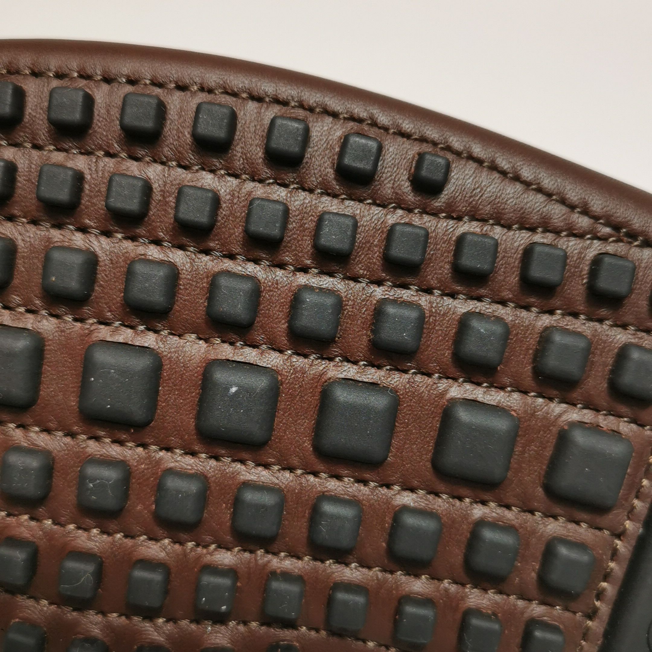 Gucci Gucci Men 5.5 Leather Size US 5.5 / EU 38 - 8 Thumbnail