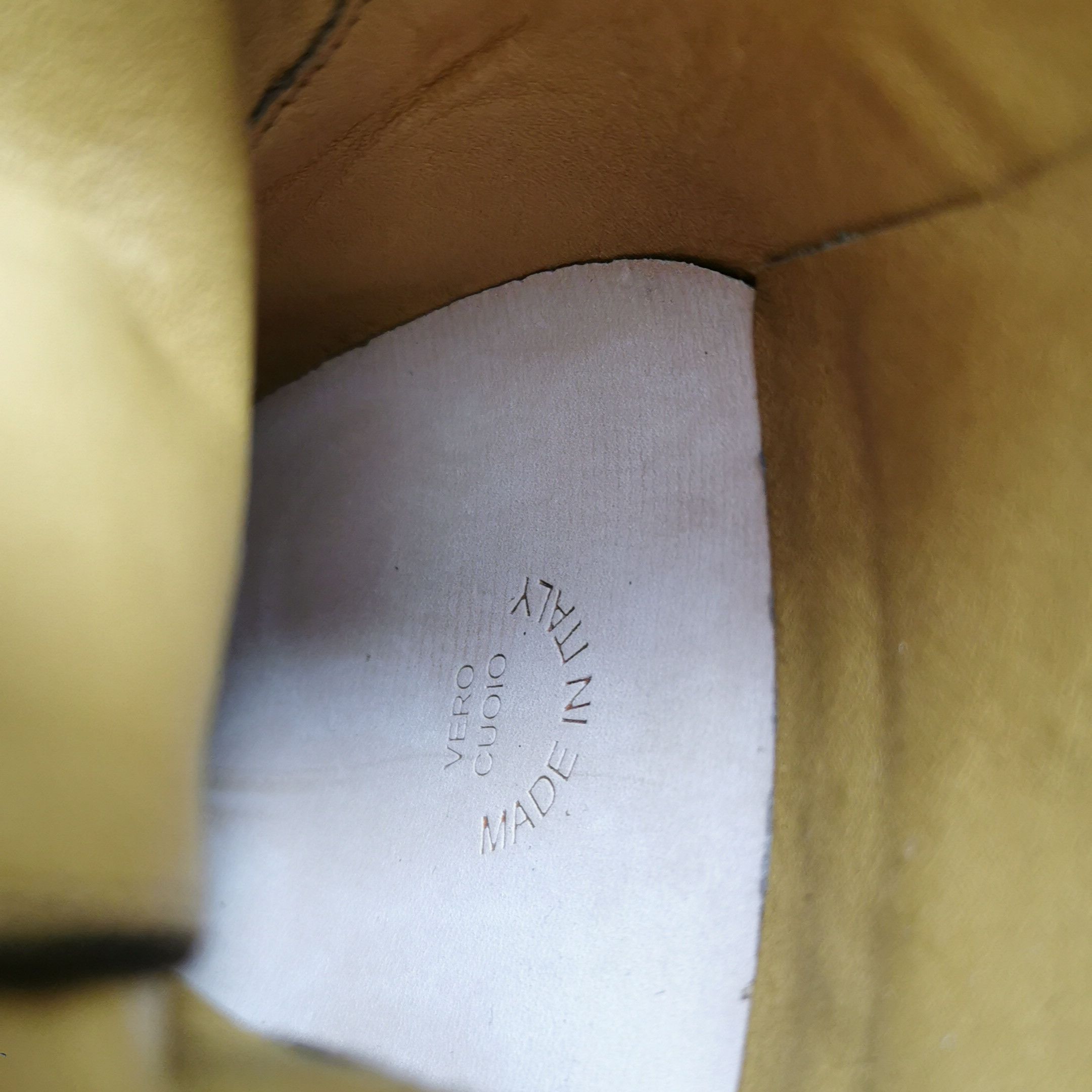 Gucci Gucci Men 7 Leather Size US 7 / EU 40 - 10 Thumbnail