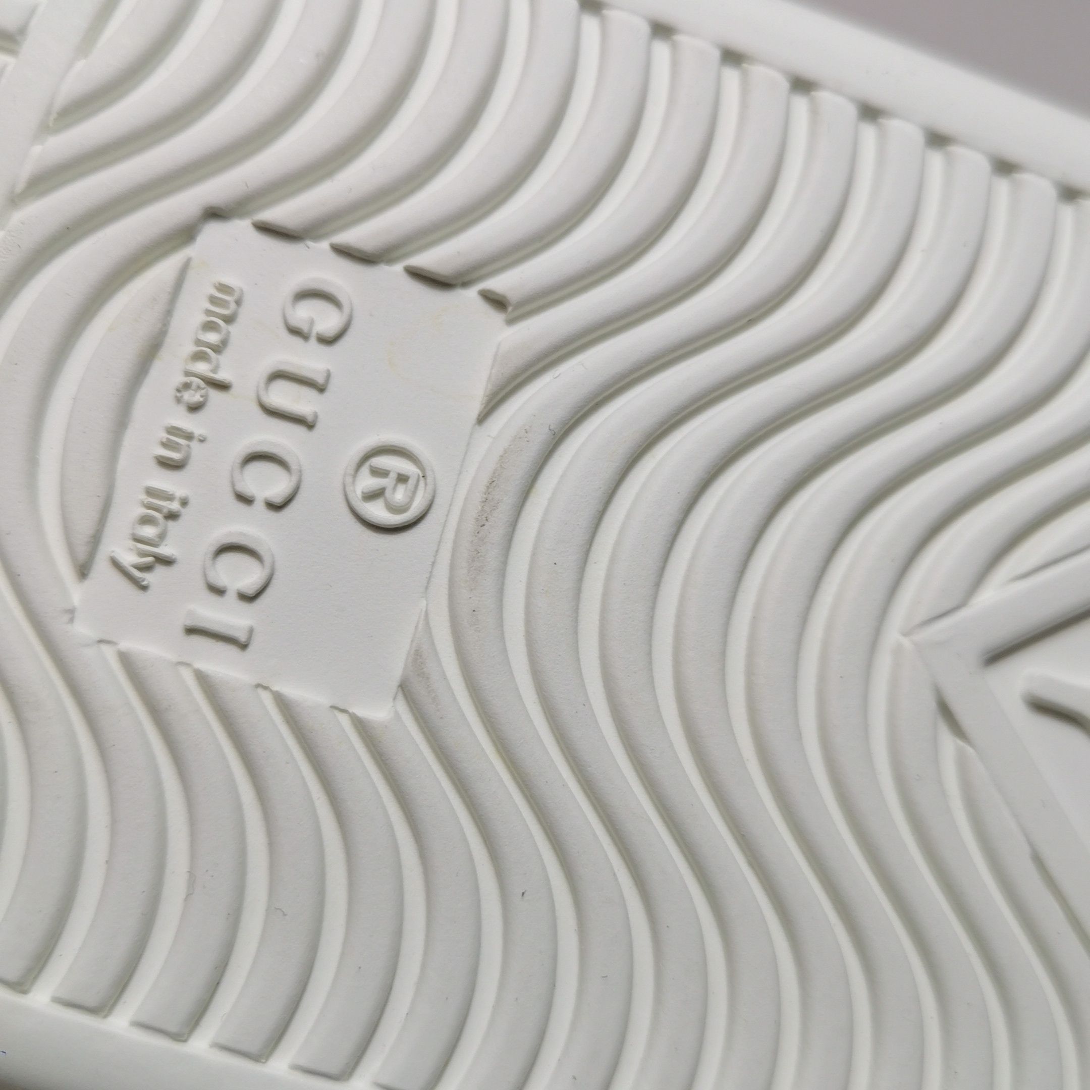 Gucci Gucci Men 7 Lowtop Sneakers Size US 7 / EU 40 - 9 Thumbnail