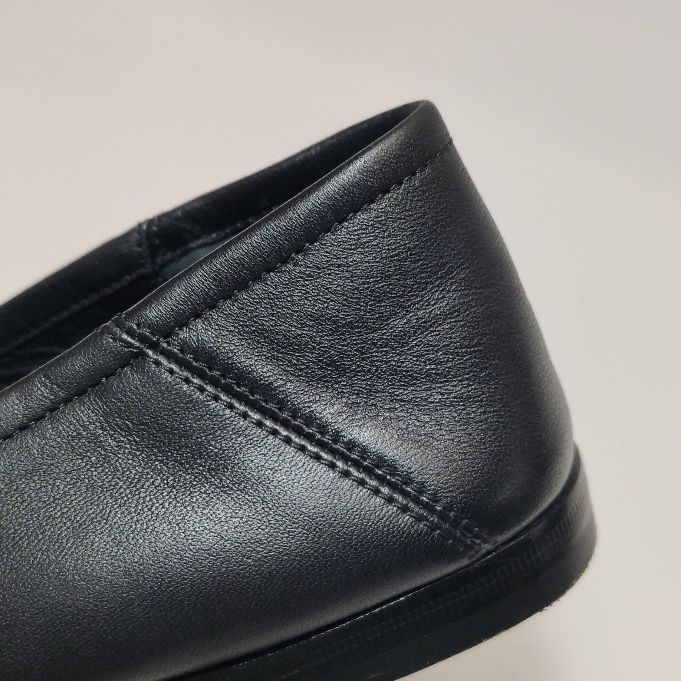 Gucci Gucci Men 5.5 Leather Size US 5.5 / EU 38 - 12 Thumbnail