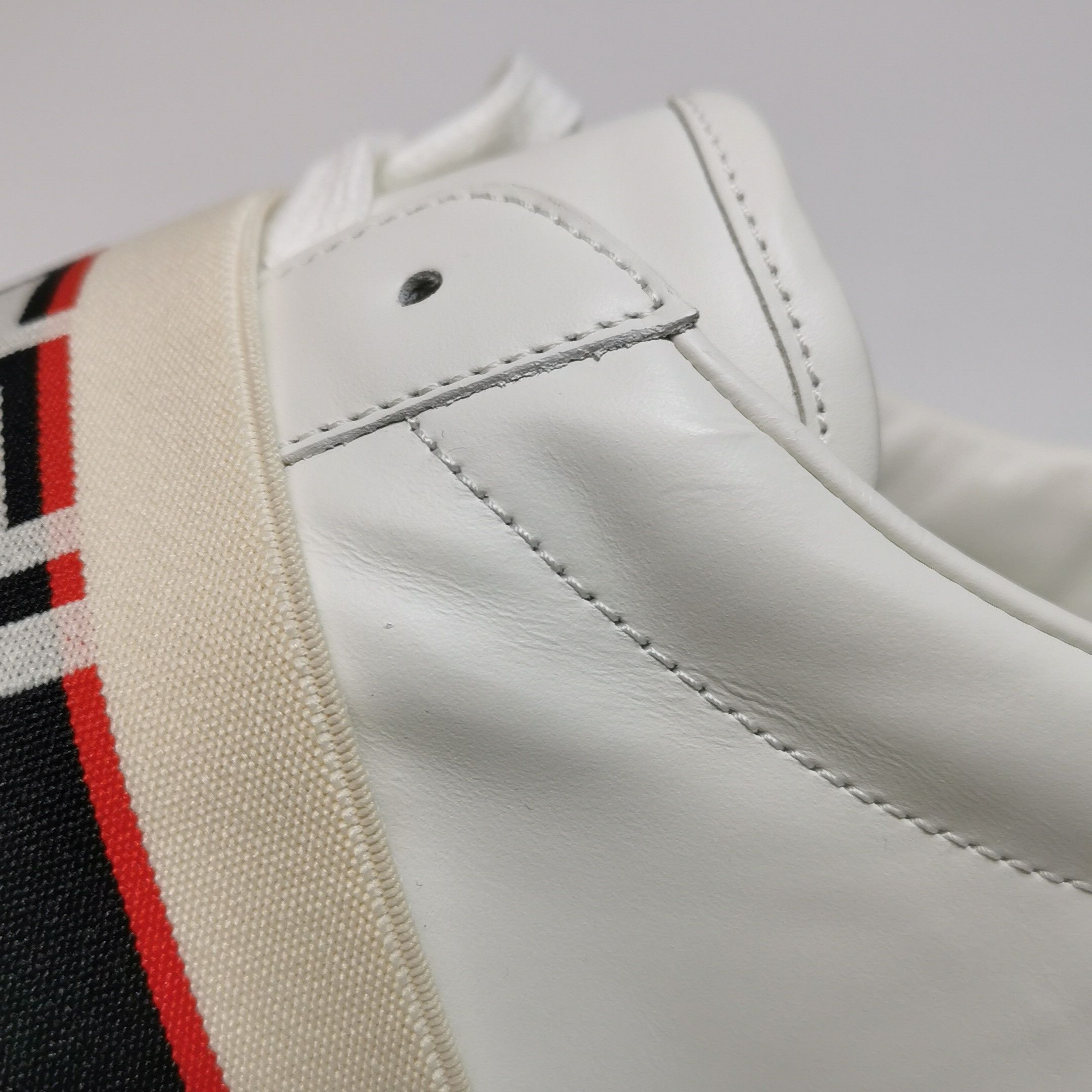 Gucci Gucci Men 11 Lowtop Sneakers Size US 11 / EU 44 - 9 Thumbnail