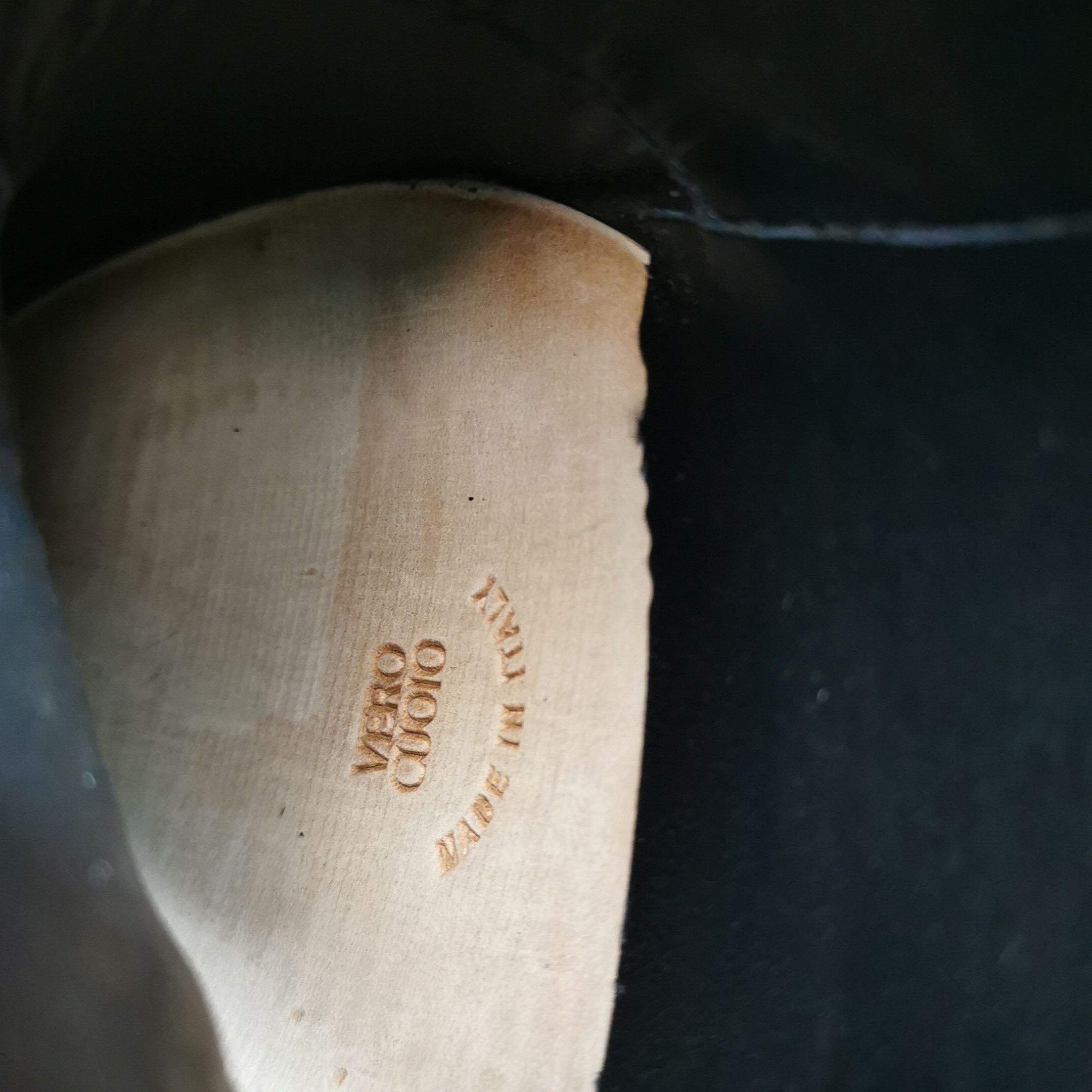 Gucci Gucci Men 9 Leather Size US 9 / EU 42 - 8 Thumbnail