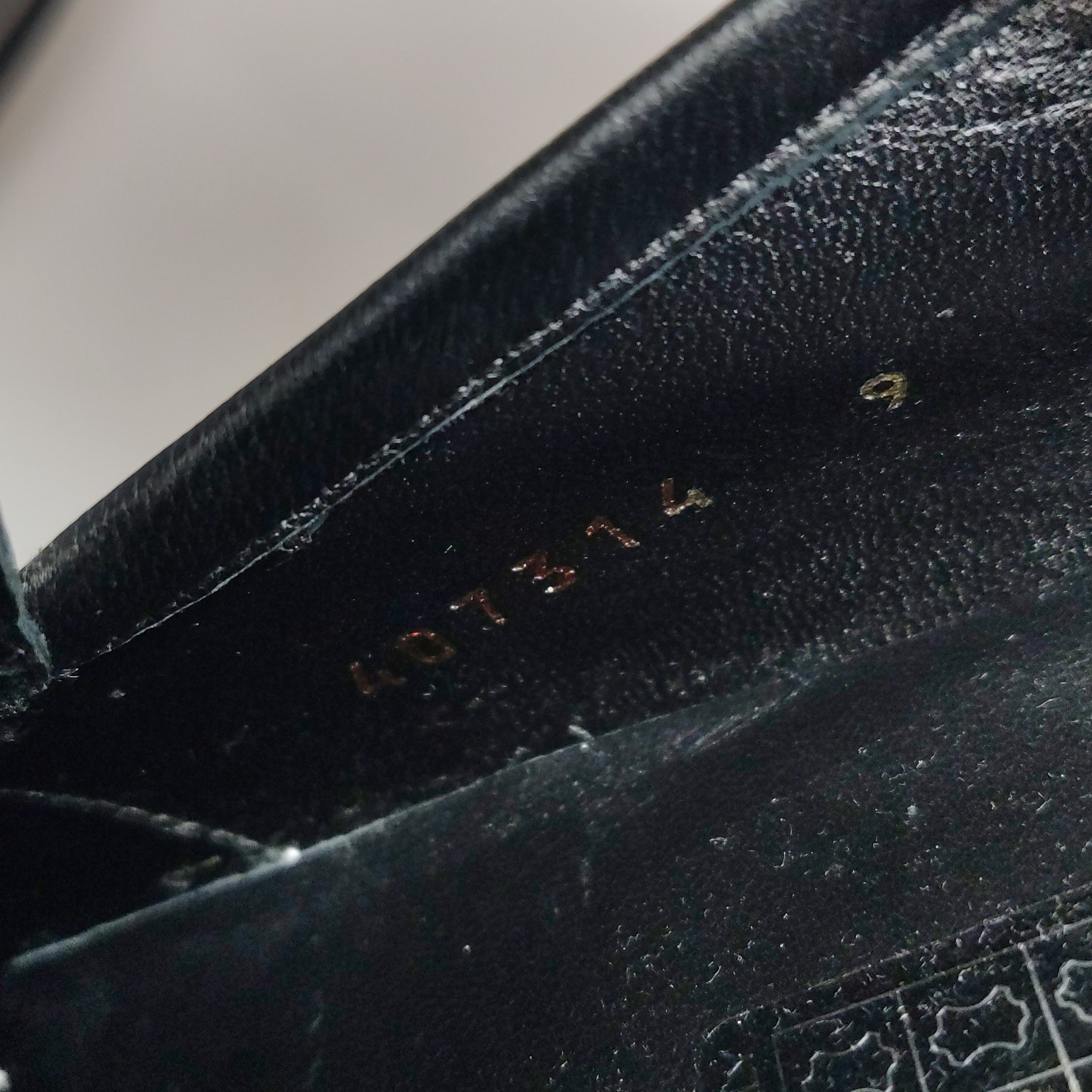 Gucci Gucci Men 10.5 Leather Size US 10.5 / EU 43-44 - 12 Thumbnail