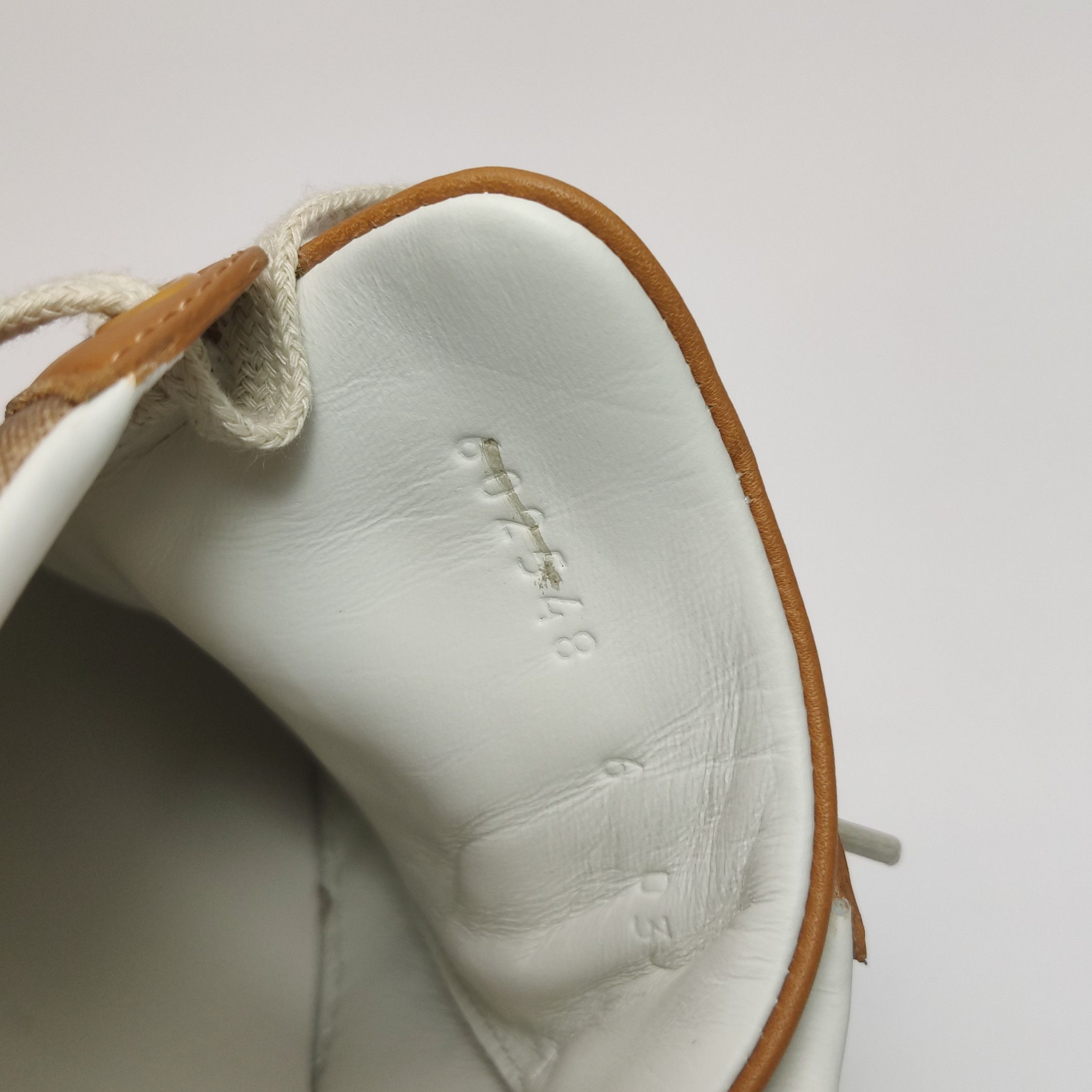 Gucci Gucci Men 7 Lowtop Sneakers Size US 7 / EU 40 - 10 Thumbnail