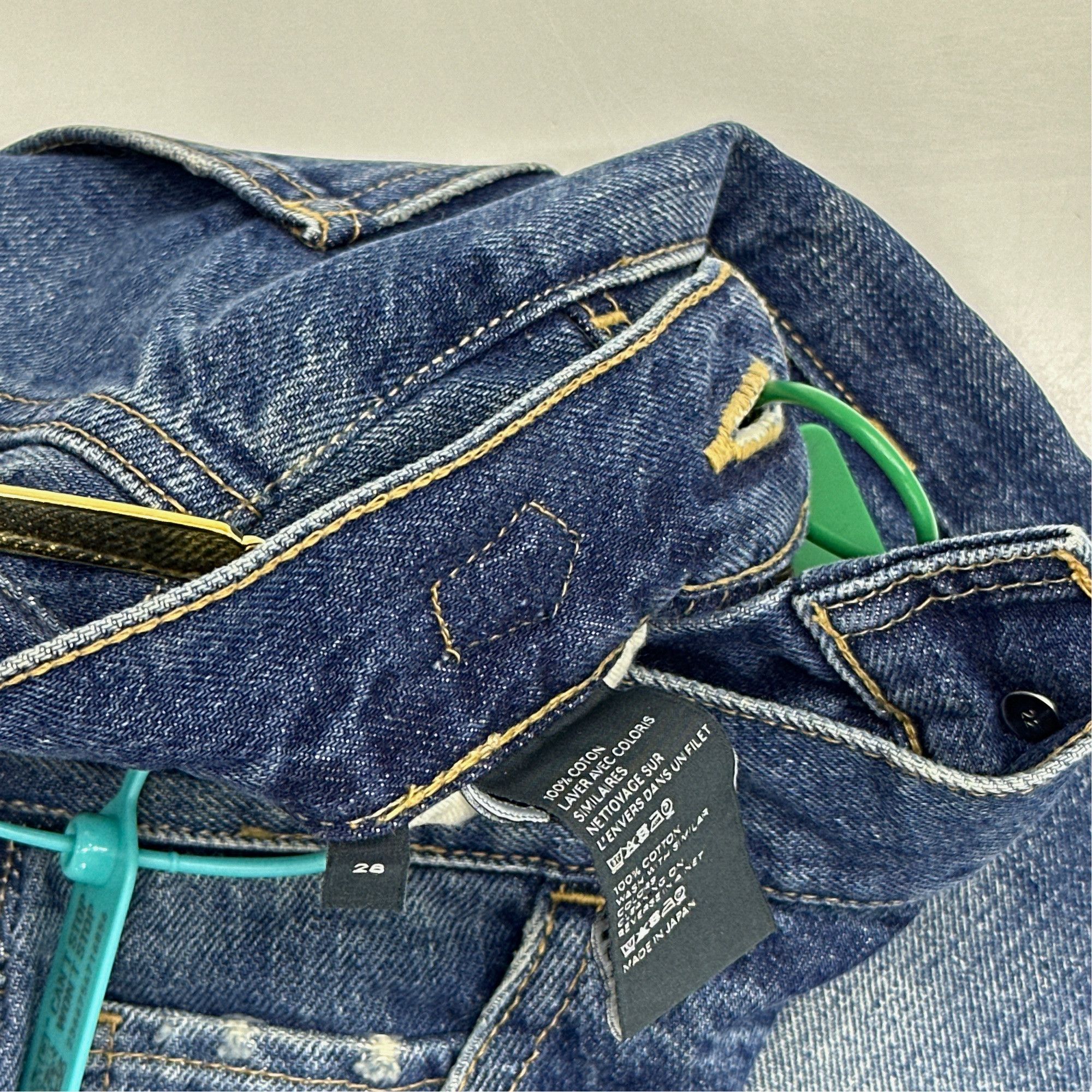 Celine CELINE Gold Chain Detail Jeans Size 28 Size 28" / US 6 / IT 42 - 3 Thumbnail