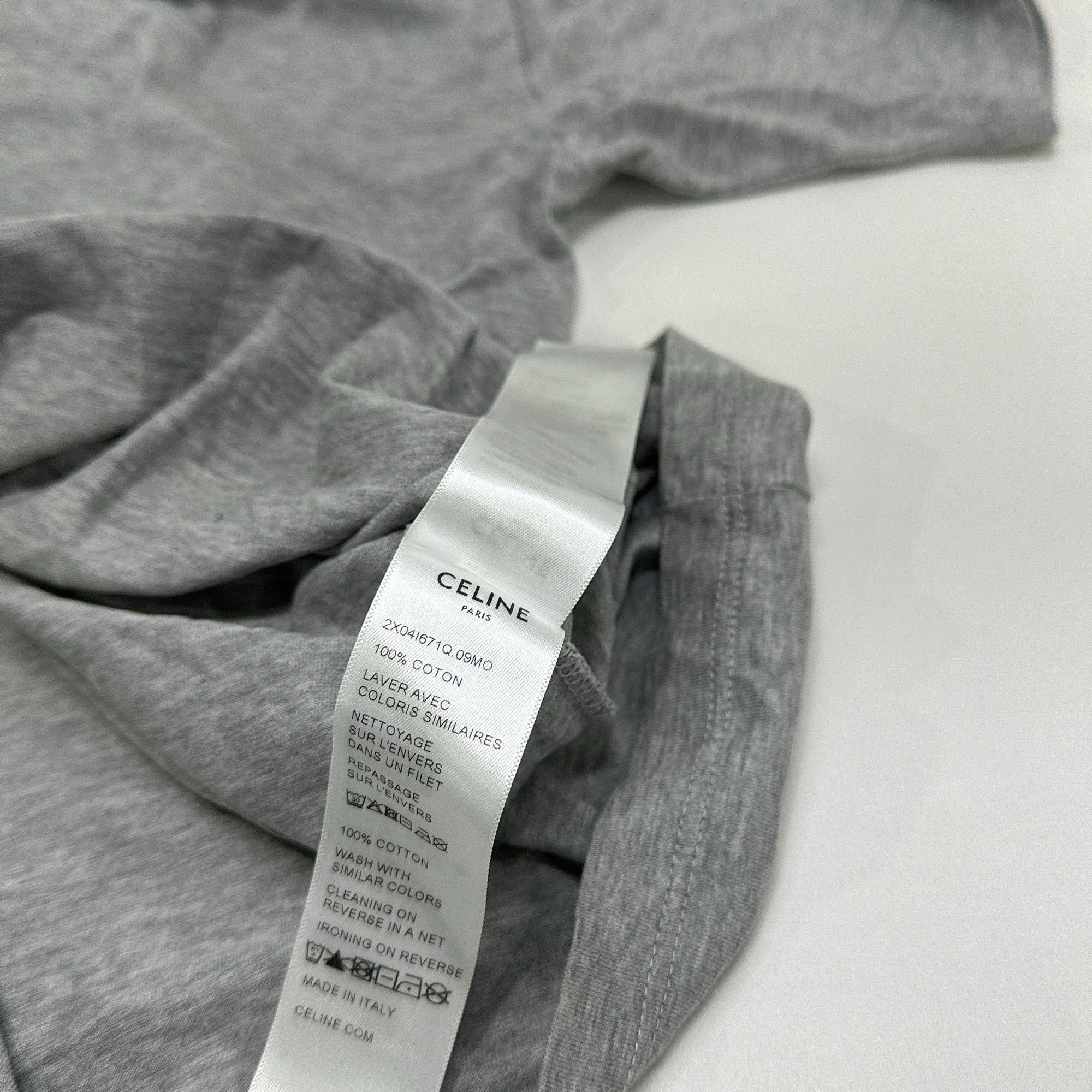 Celine CELINE Triomphe Logo T-Shirt Size XL Size US XL / EU 56 / 4 - 5 Thumbnail