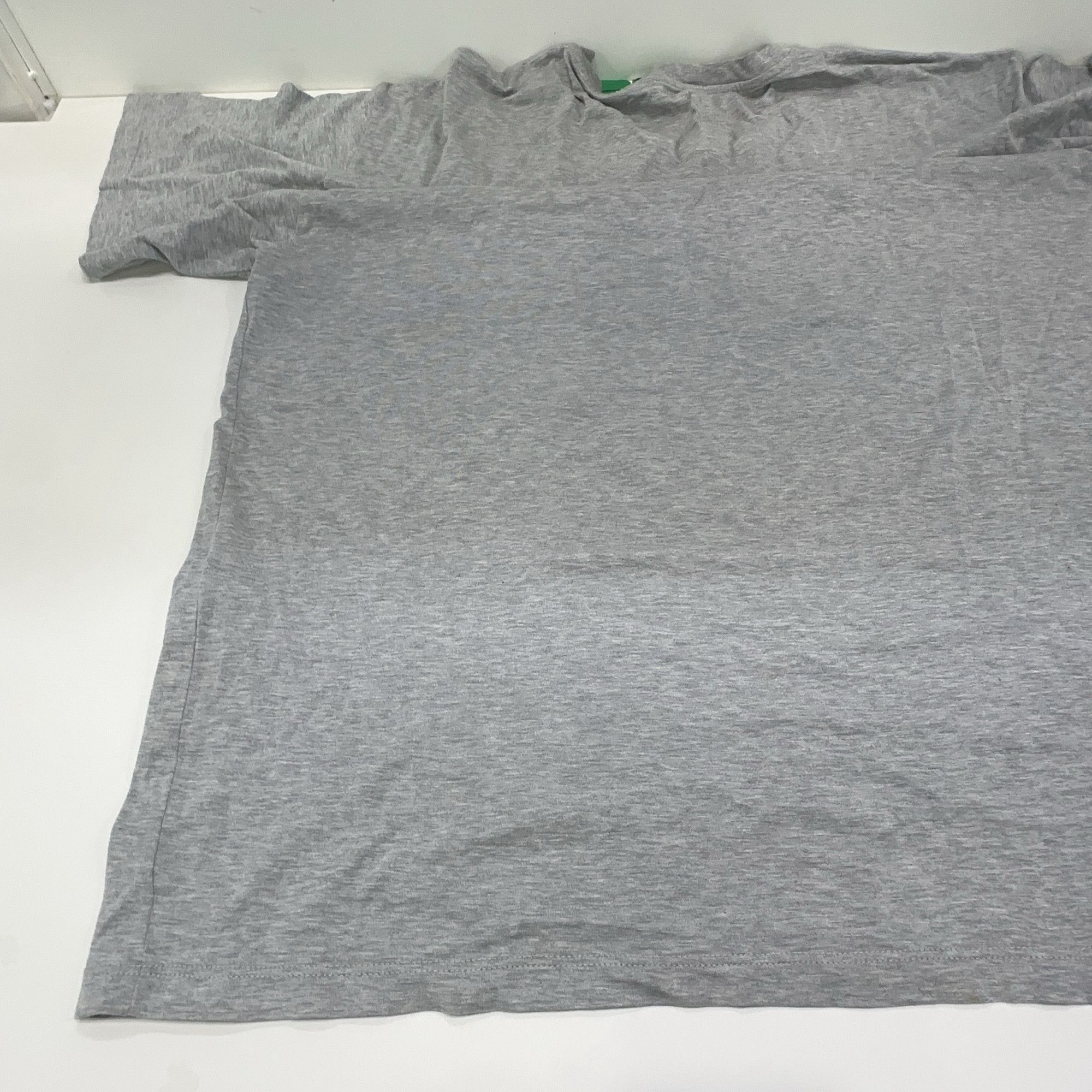 Celine CELINE Triomphe Logo T-Shirt Size XL Size US XL / EU 56 / 4 - 14 Thumbnail