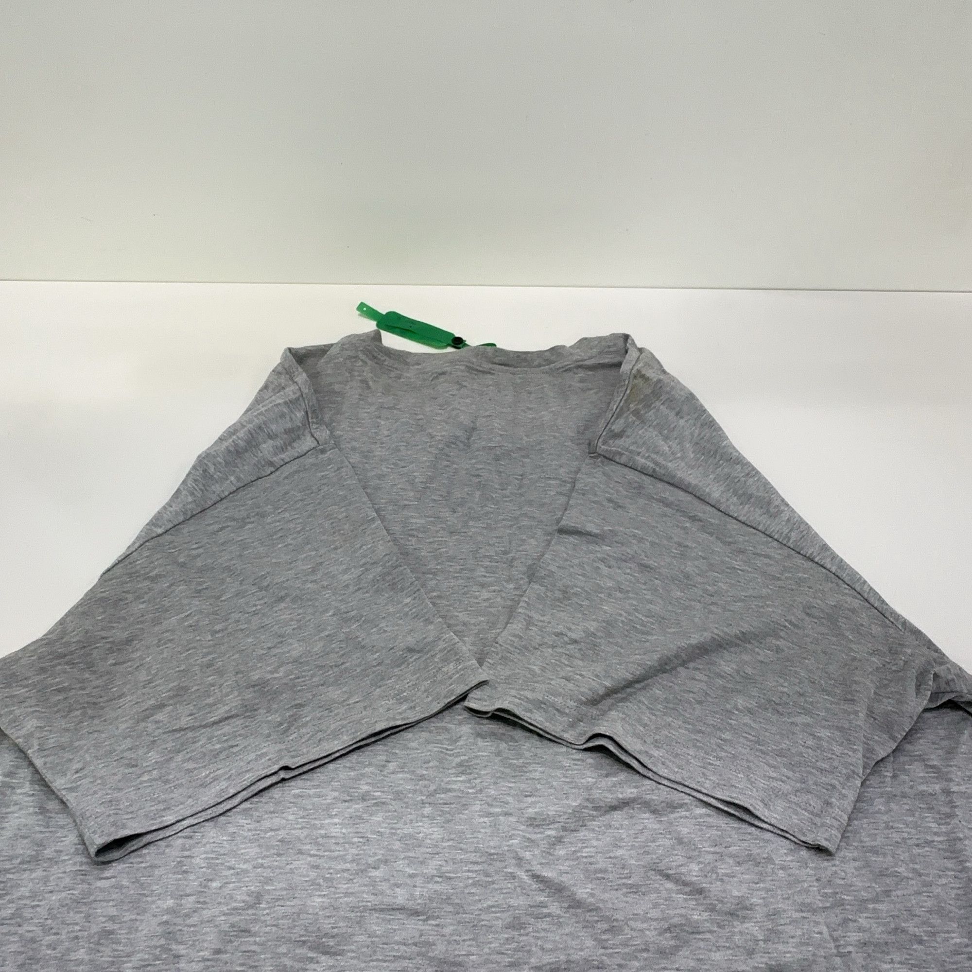 Celine CELINE Triomphe Logo T-Shirt Size XL Size US XL / EU 56 / 4 - 12 Thumbnail