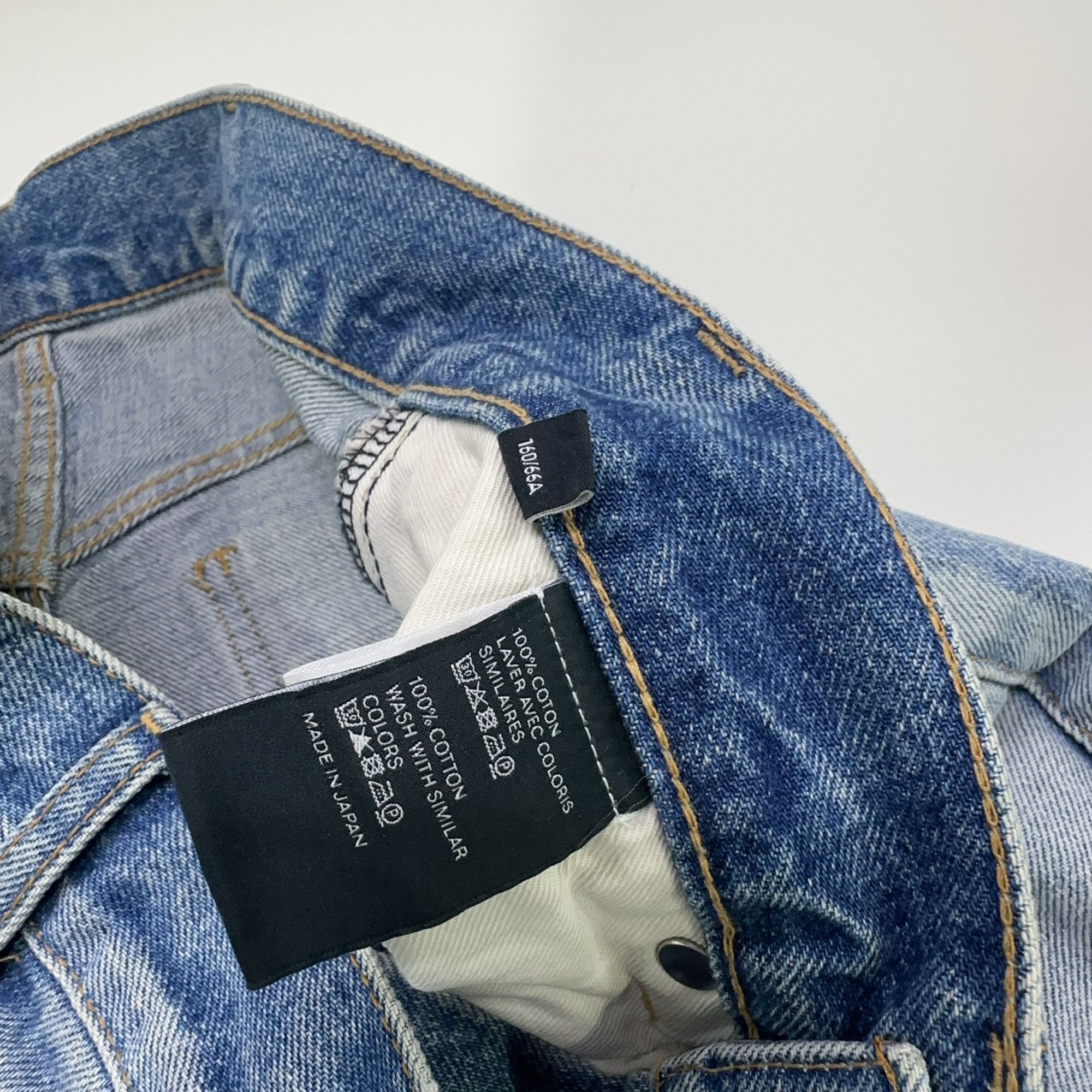 Celine Celine Distressed Denim Jeans Size 26 Size 26" / US 2 / IT 38 - 5 Thumbnail