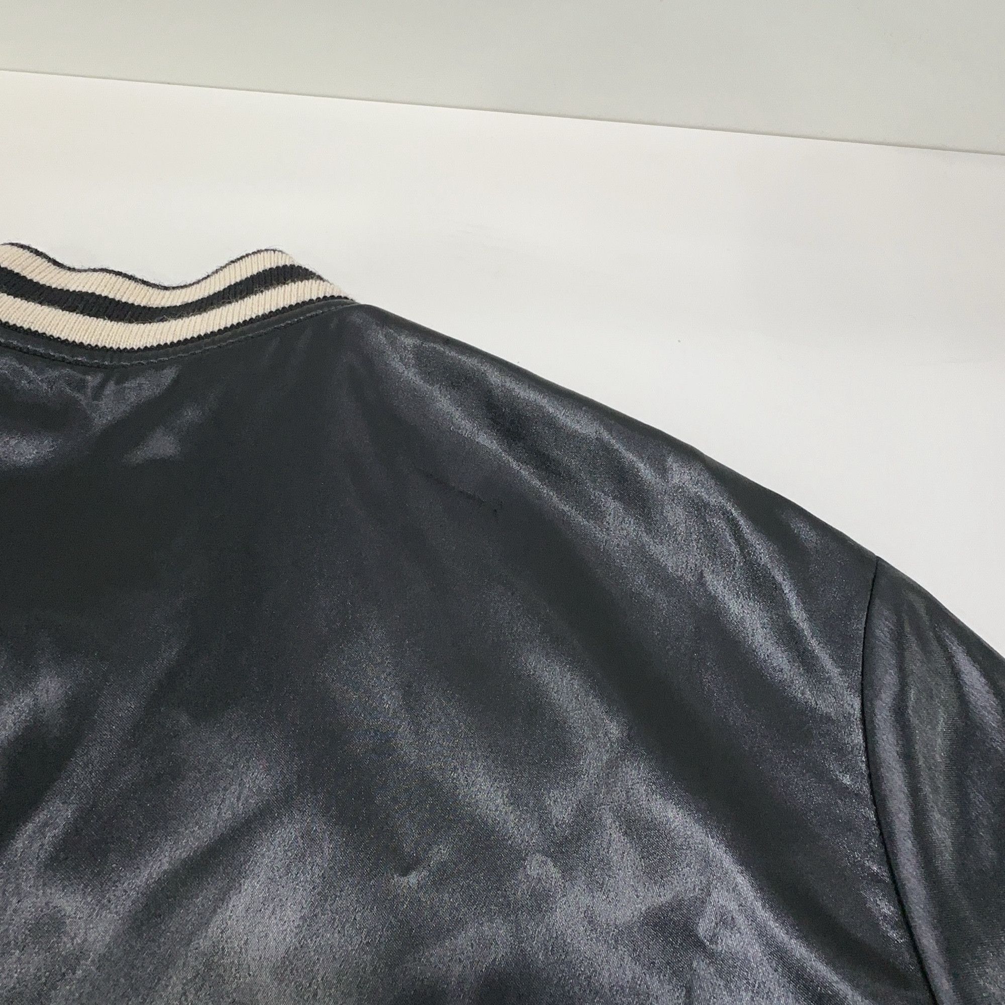 Celine CELINE Triomphe Logo Satin Bomber Jacket Size 34 Size XS / US 0-2 / IT 36-38 - 13 Thumbnail