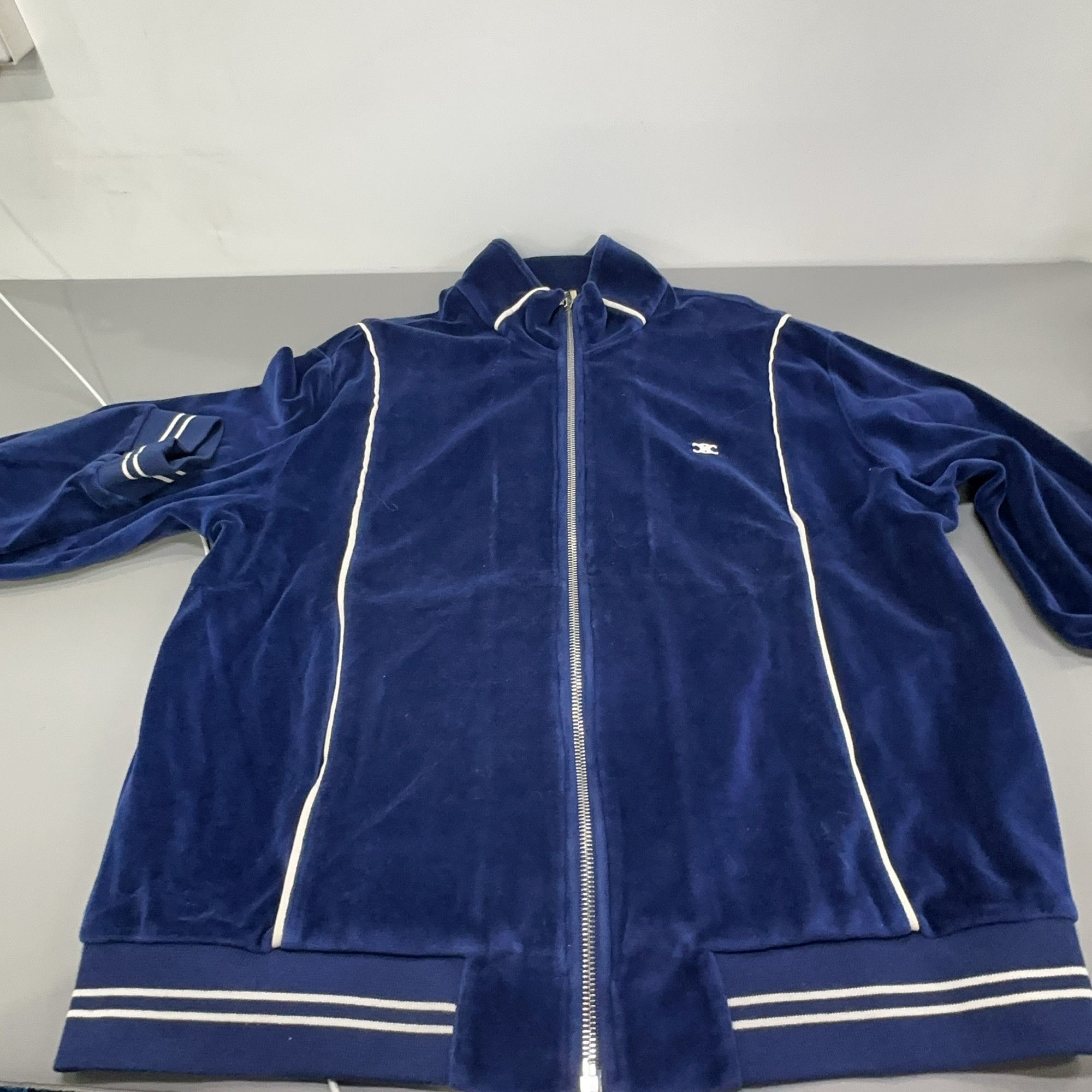 Celine Celine Velvet Logo Track Jacket Size L Size US L / EU 52-54 / 3 - 11 Thumbnail