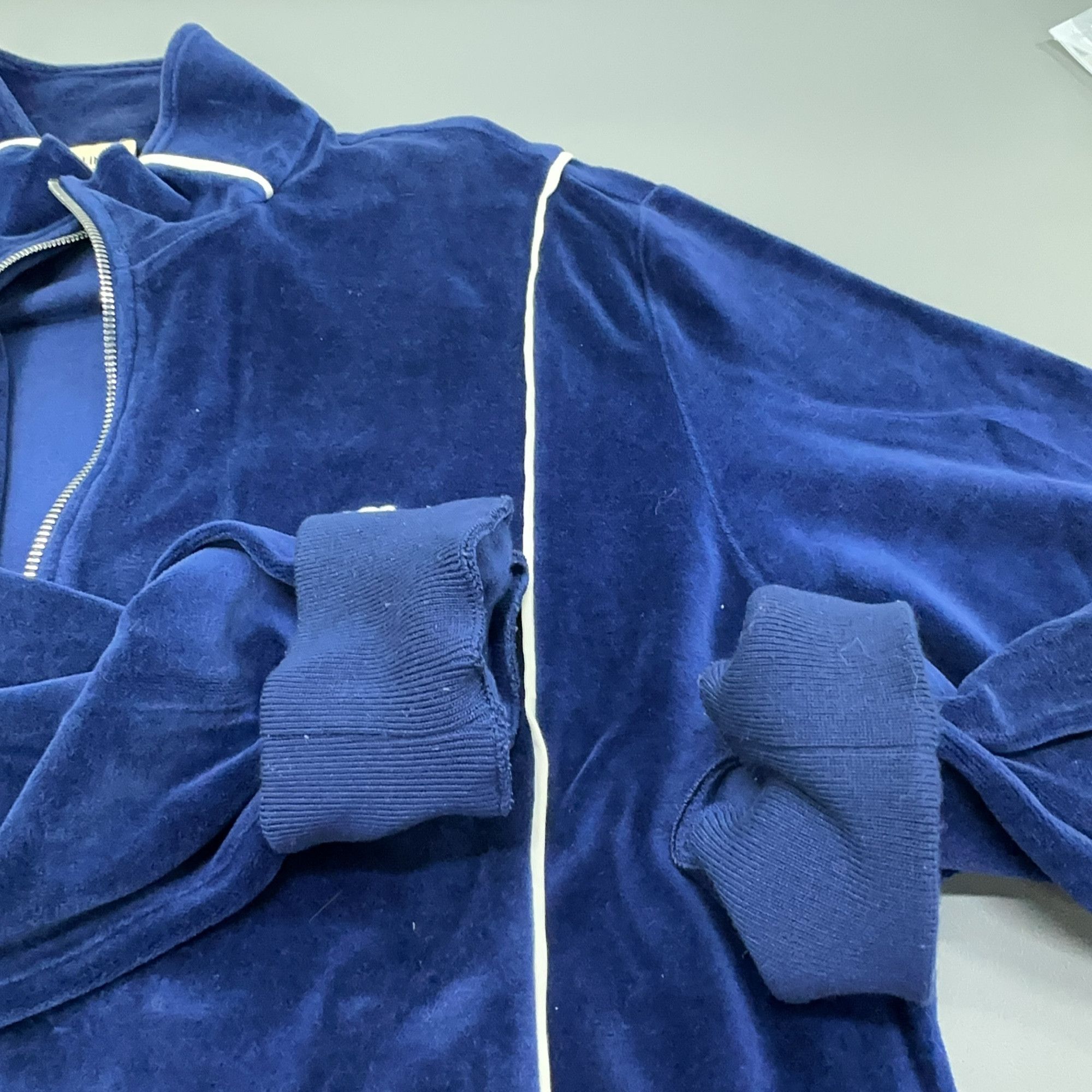 Celine Celine Velvet Logo Track Jacket Size L Size US L / EU 52-54 / 3 - 7 Thumbnail