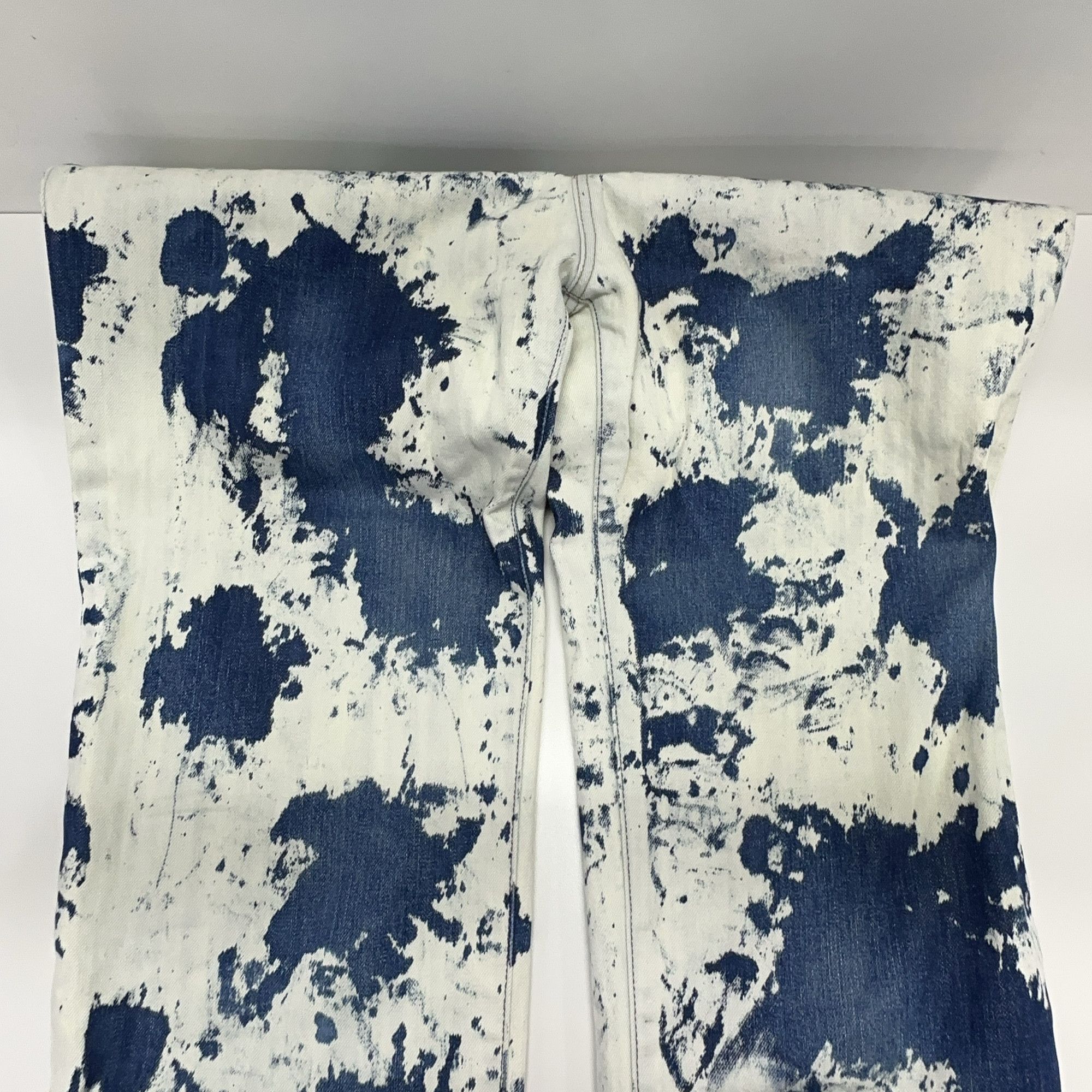 Celine CELINE Bleach Wash Denim Jogger Pants Size 30 Size US 30 / EU 46 - 8 Thumbnail