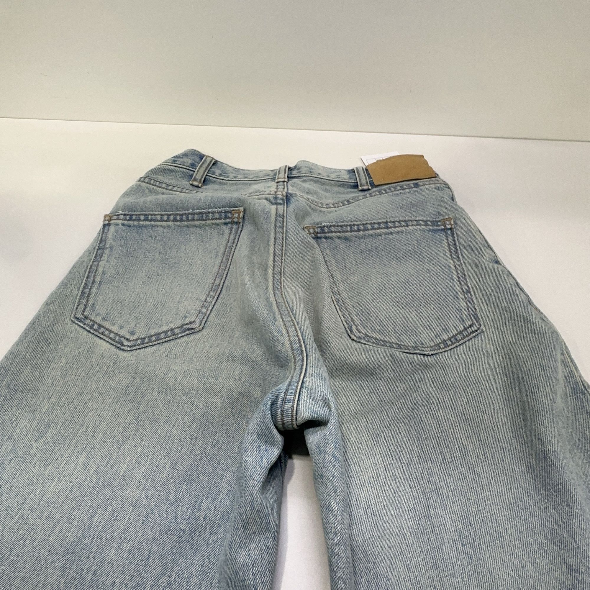 Celine Celine Light Wash Denim Jeans Size 26 Size 26" / US 2 / IT 38 - 10 Thumbnail