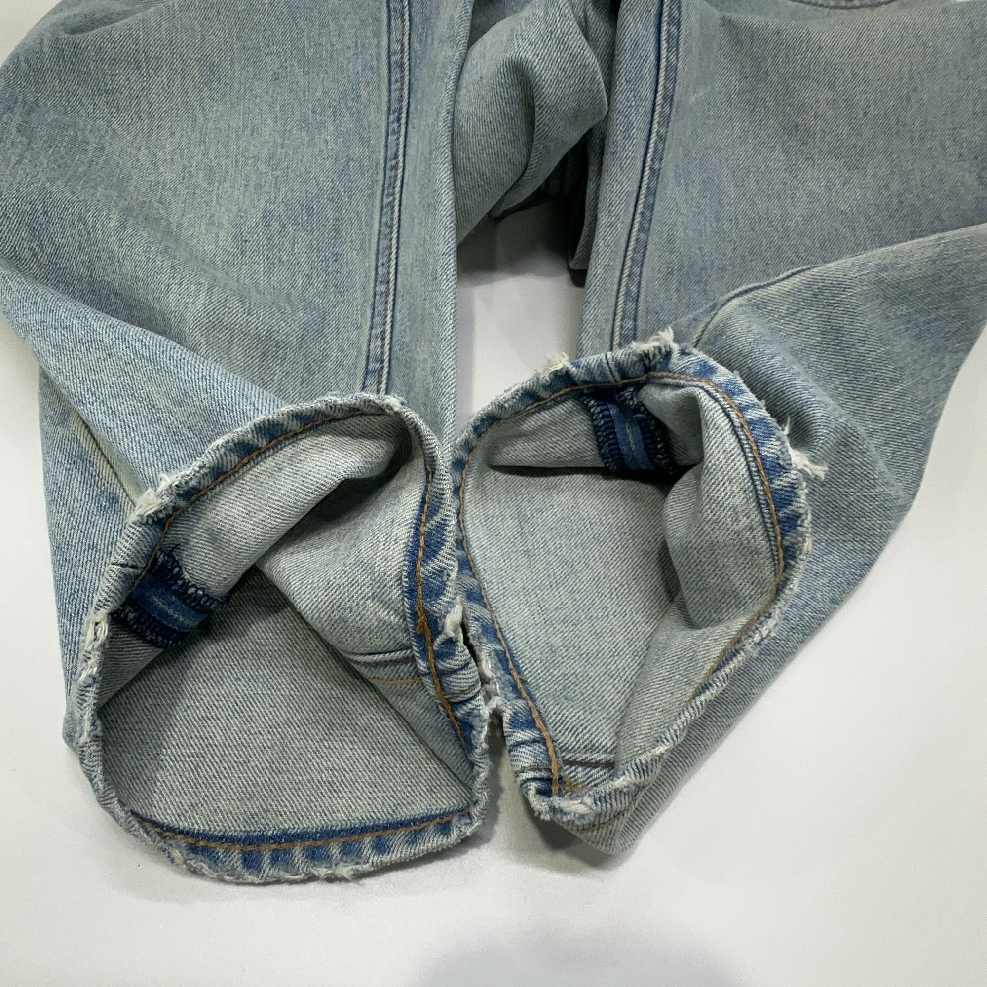 Celine Celine Light Wash Denim Jeans Size 26 Size 26" / US 2 / IT 38 - 9 Thumbnail