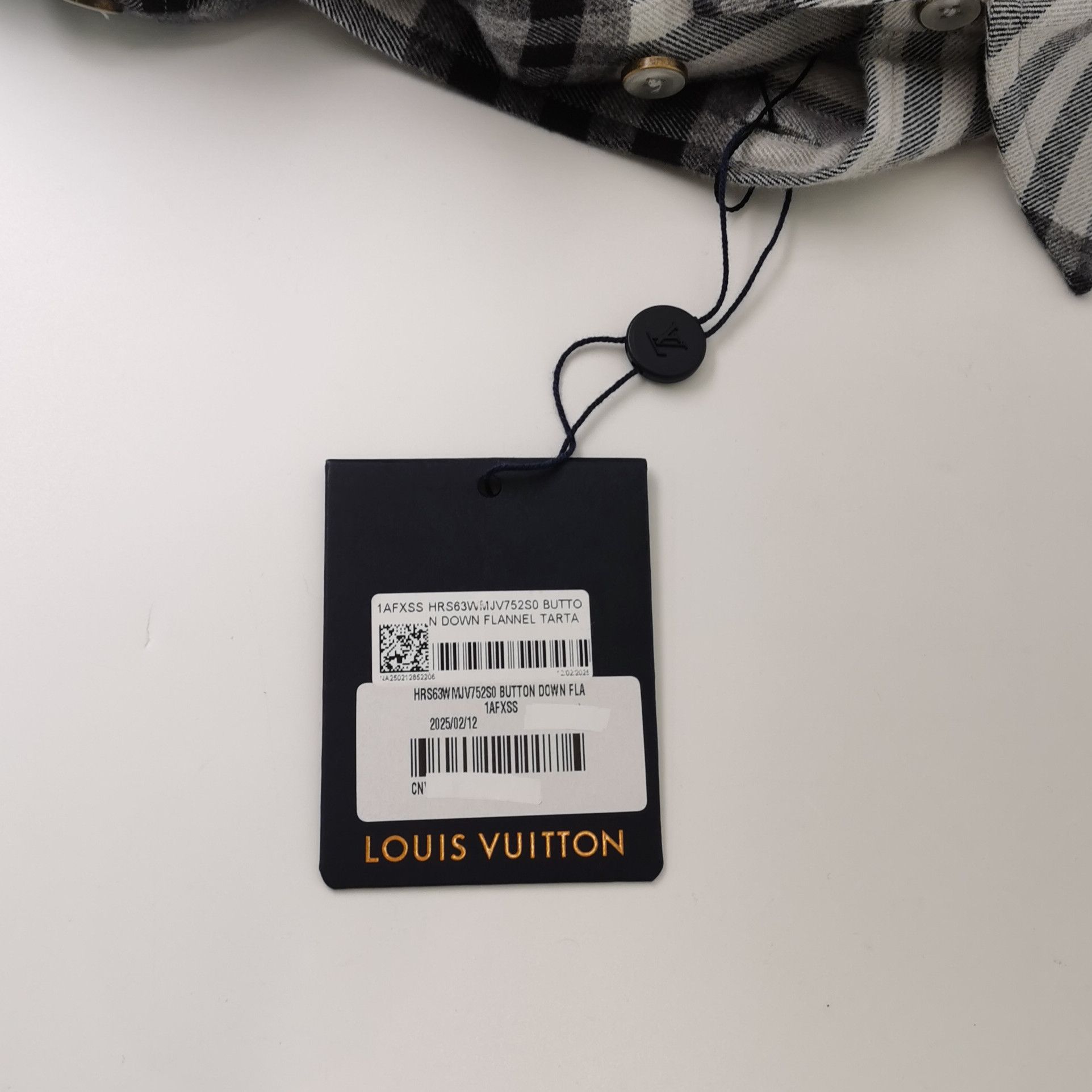 Louis Vuitton Louis Vuitton Plaid Logo Button Up Shirt S Size US S / EU 44-46 / 1 - 4 Thumbnail