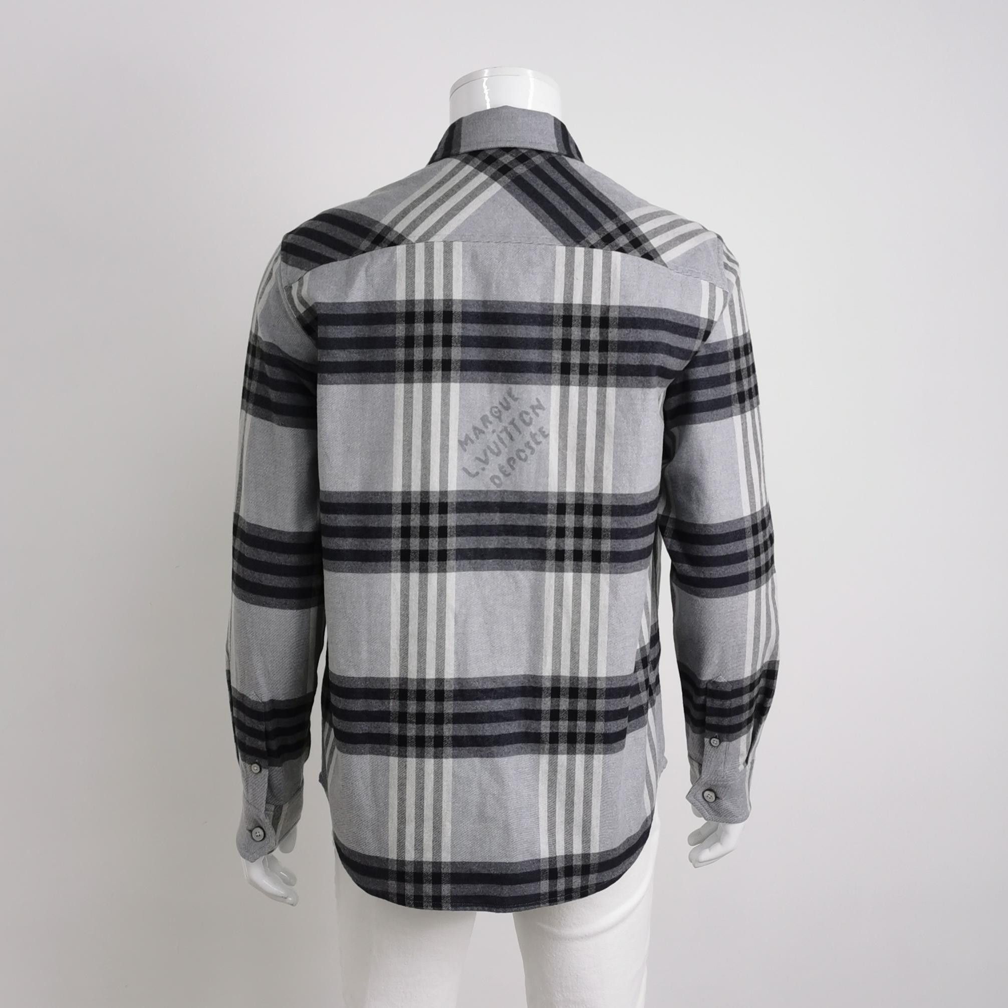 Louis Vuitton Louis Vuitton Plaid Logo Button Up Shirt S Size US S / EU 44-46 / 1 - 2 Thumbnail