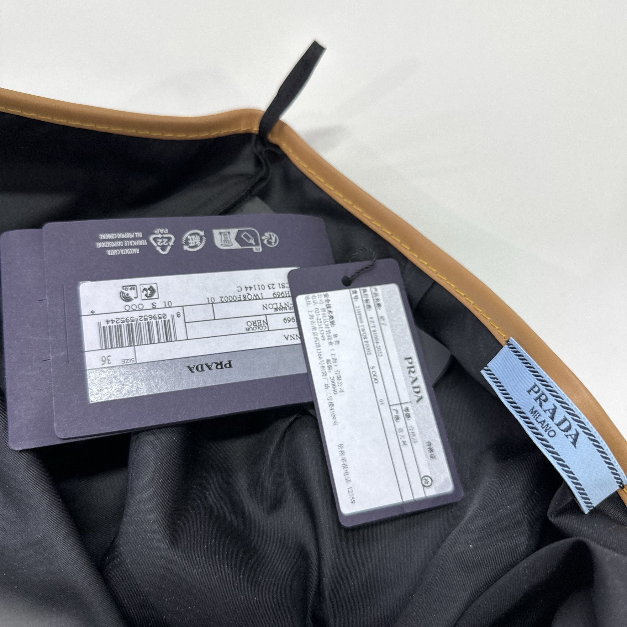 Prada Prada Re-Nylon Logo Skirt Size 36 Size 25" / US 0 / IT 36 - 5 Thumbnail