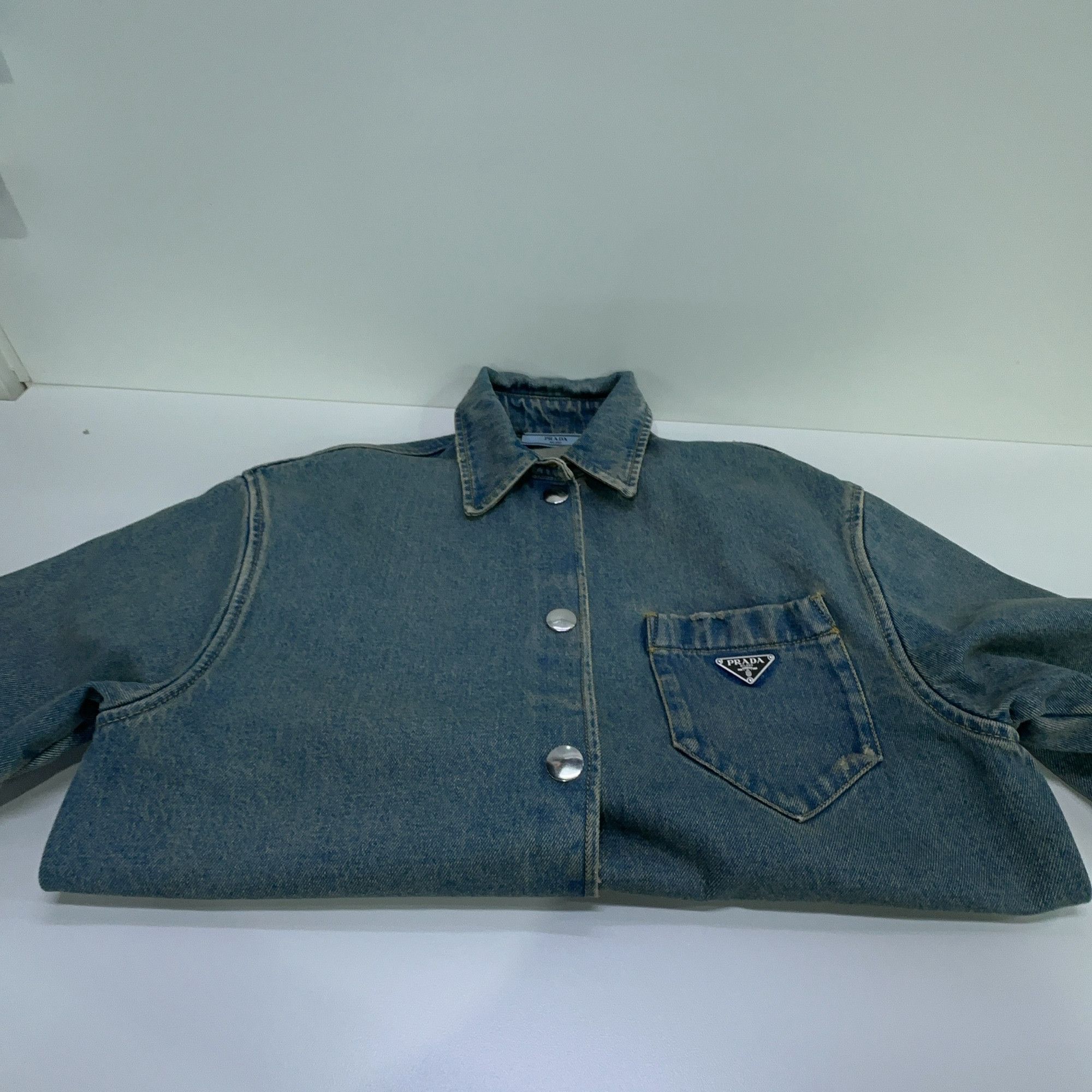 Prada Prada Logo Plaque Denim Button Up Shirt Size 42 Size M / US 6-8 / IT 42-44 - 9 Thumbnail