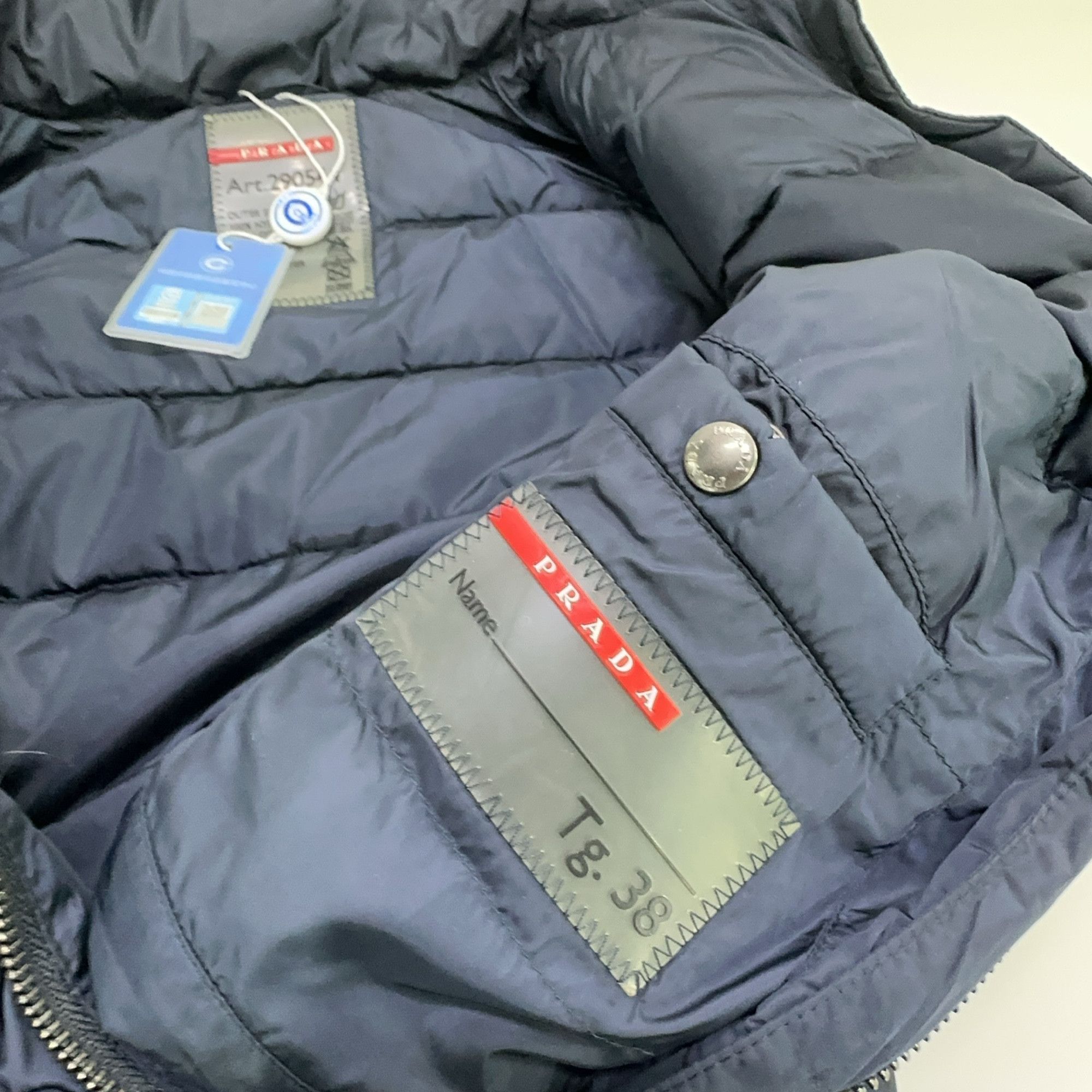 Prada Prada Hooded Down Jacket Size 38 Size XS / US 0-2 / IT 36-38 - 6 Thumbnail