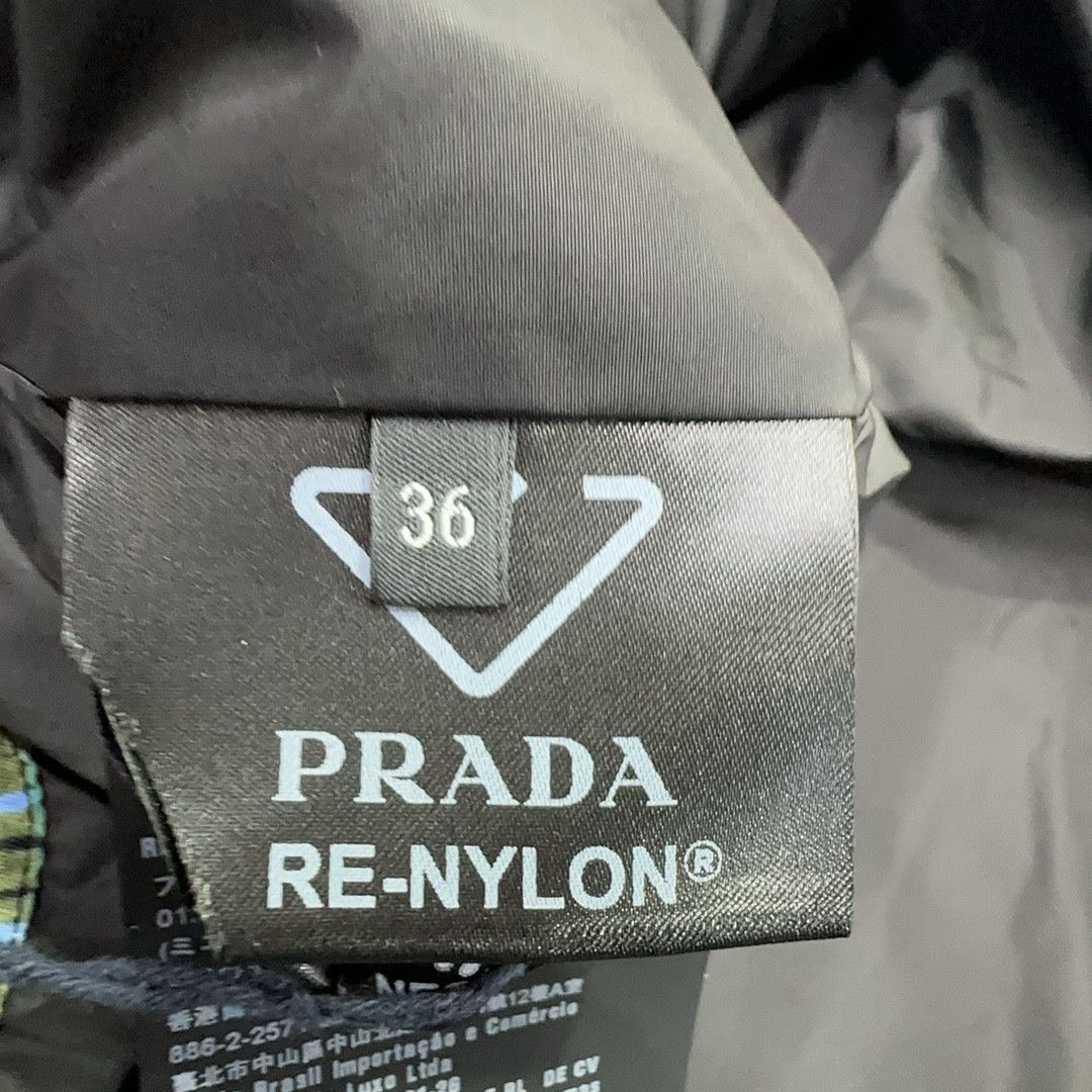 Prada Prada Re-Nylon Plaid Jacket Size 36 Size XS / US 0-2 / IT 36-38 - 4 Thumbnail