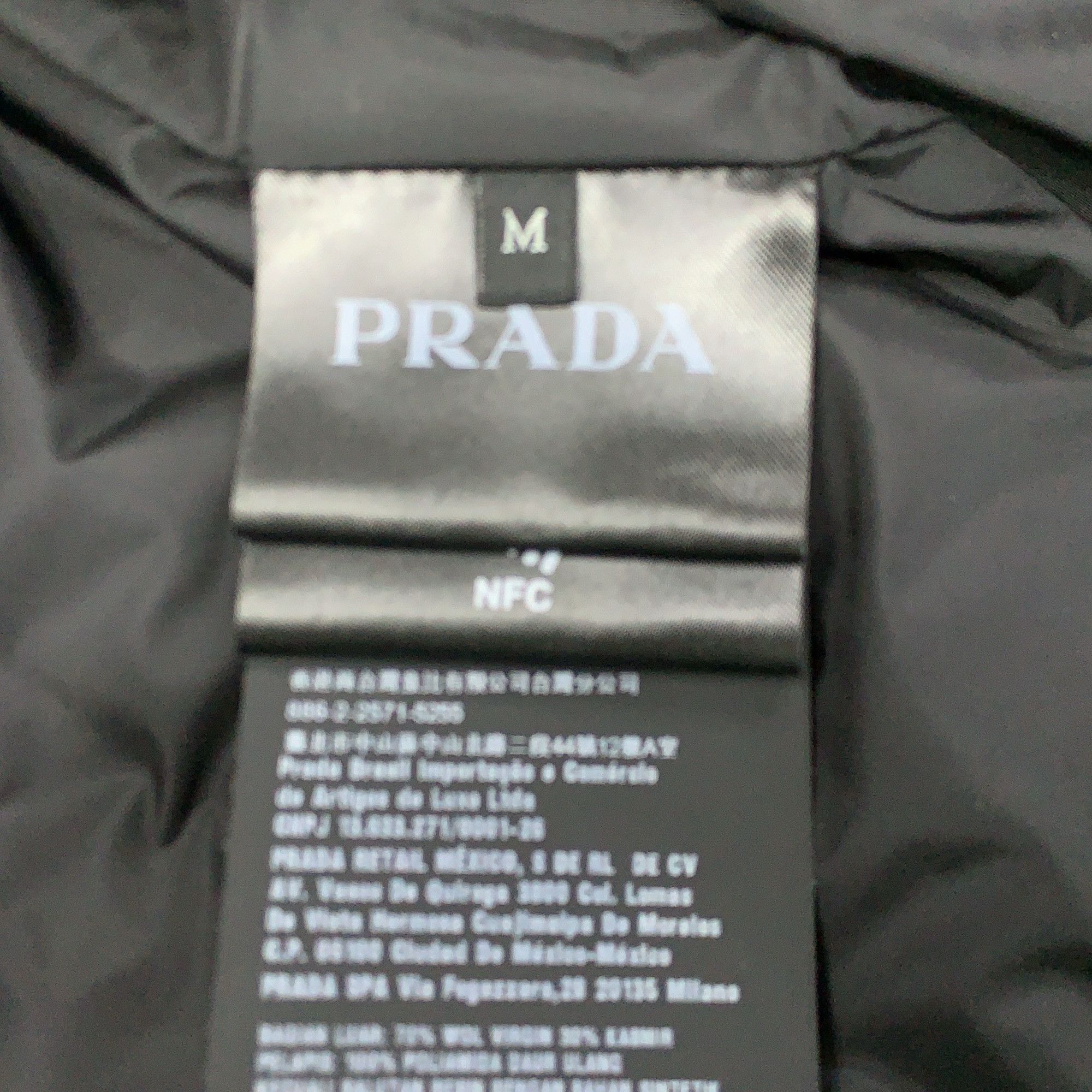 Prada Prada Logo Knit Down Jacket Size M Size US M / EU 48-50 / 2 - 3 Thumbnail
