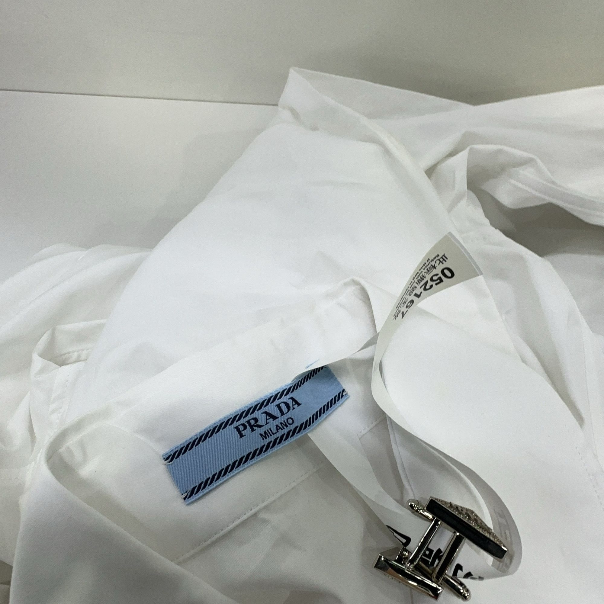 Prada Prada Poplin Button Up Shirt Size 40 Size S / US 4 / IT 40 - 5 Thumbnail