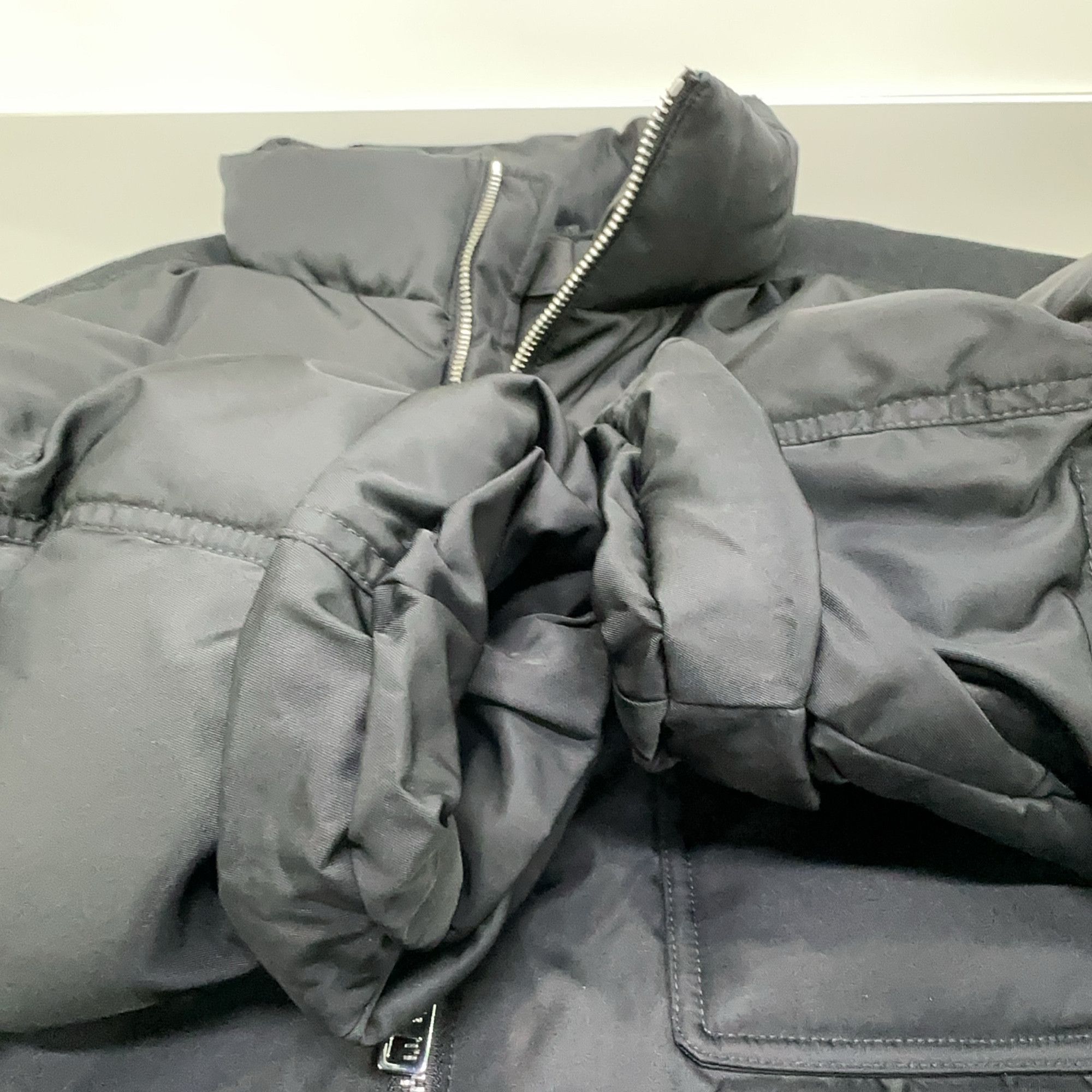 Prada Prada Re-Nylon Down Jacket Size XL Size US XL / EU 56 / 4 - 7 Thumbnail