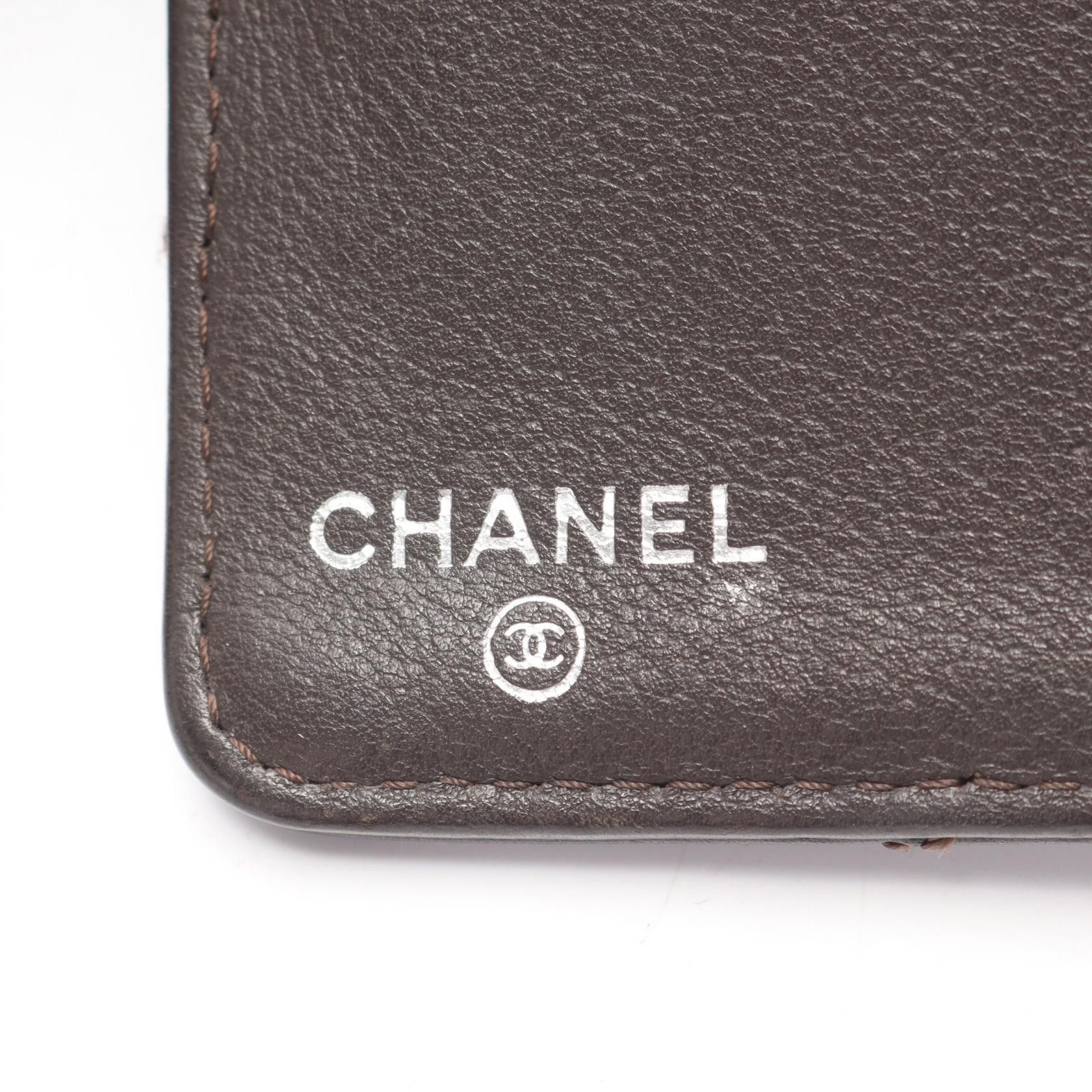 Chanel Chanel Chanel Chevron V Stitch Leather Long Bifold Wallet Leather Long Wallet DUTY FREE for USA Size ONE SIZE - 5 Thumbnail
