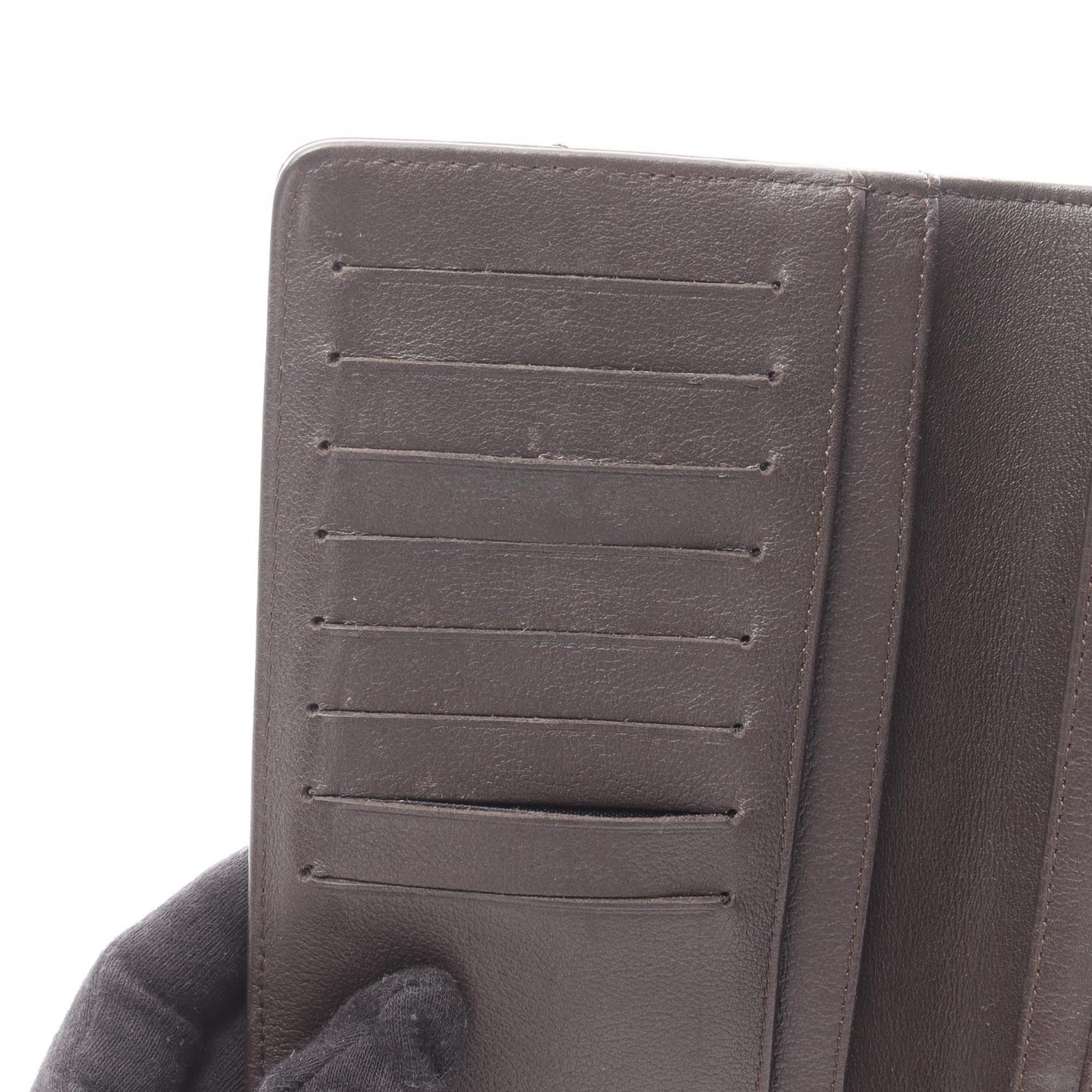 Chanel Chanel Chanel Chevron V Stitch Leather Long Bifold Wallet Leather Long Wallet DUTY FREE for USA Size ONE SIZE - 8 Thumbnail