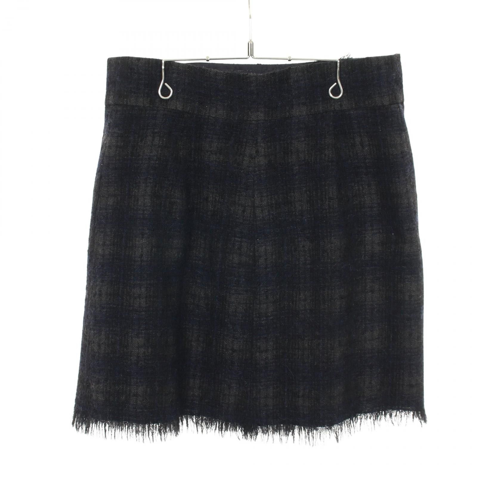 Chanel Chanel CHANEL Lion Button Tweed Wool Alpaca Skirt Textile Skirts P46261V34350 DUTY FREE for USA Size ONE SIZE - 2 Thumbnail
