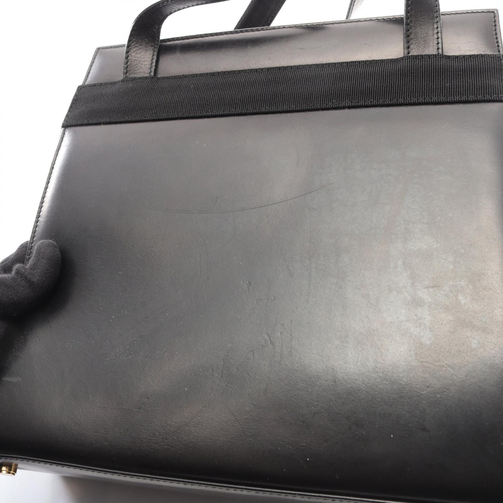 Salvatore Ferragamo Salvatore Ferragamo Salvatore Ferragamo Vara Ribbon Leather Shoulder Bag Leather Shoulder Bag DUTY FREE for USA Size ONE SIZE - 8 Thumbnail