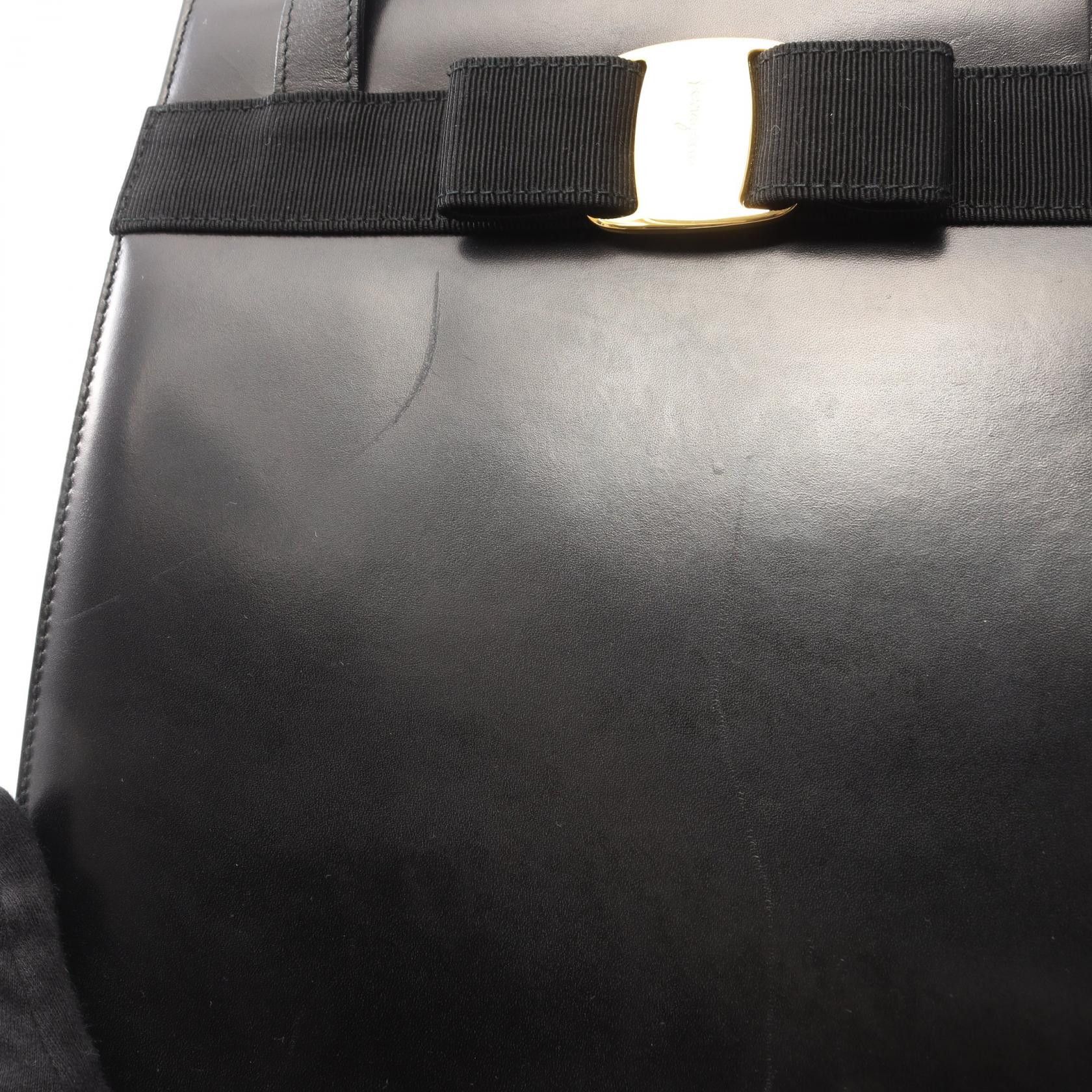 Salvatore Ferragamo Salvatore Ferragamo Salvatore Ferragamo Vara Ribbon Leather Shoulder Bag Leather Shoulder Bag DUTY FREE for USA Size ONE SIZE - 7 Thumbnail