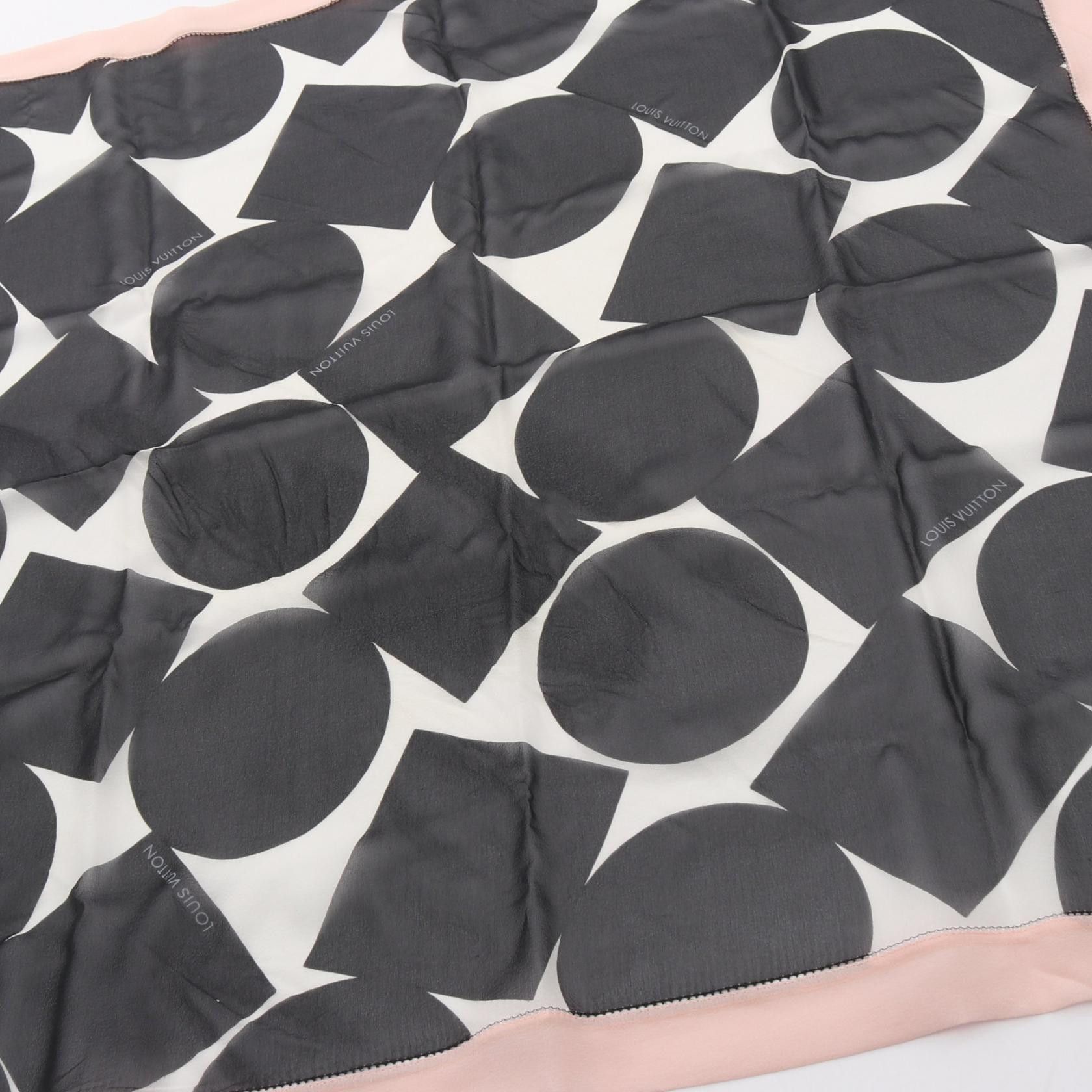Louis Vuitton Louis Vuitton Louis Vuitton Silk Scarf Textile Scarf DUTY FREE for USA Size ONE SIZE - 7 Thumbnail