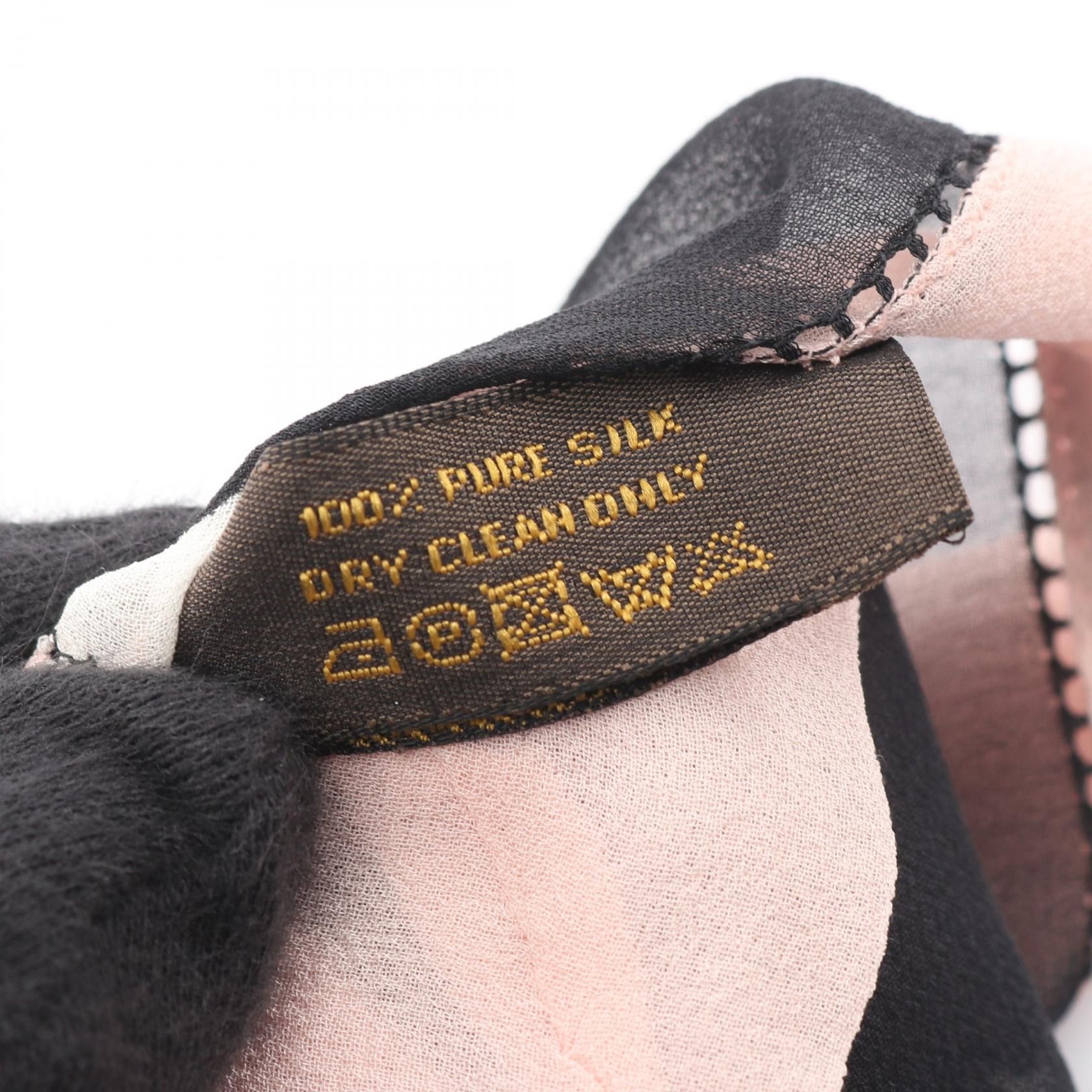 Louis Vuitton Louis Vuitton Louis Vuitton Silk Scarf Textile Scarf DUTY FREE for USA Size ONE SIZE - 3 Thumbnail