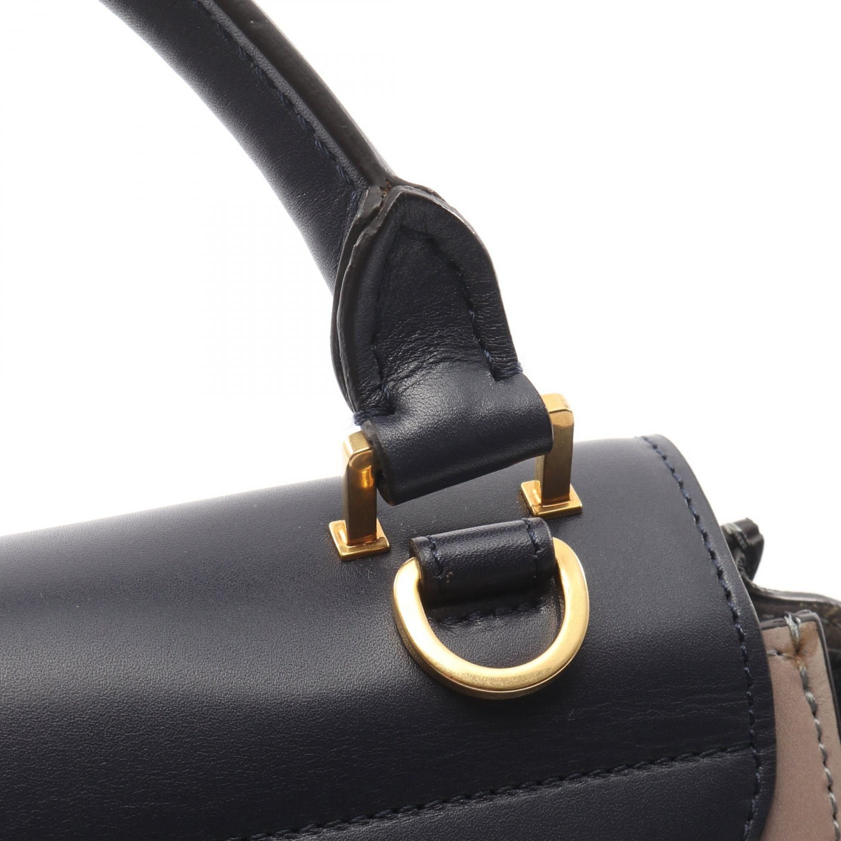 Celine Celine Celine Trapeze Small Leather Handbag Leather Handbag 174683 DUTY FREE for USA Size ONE SIZE - 8 Thumbnail