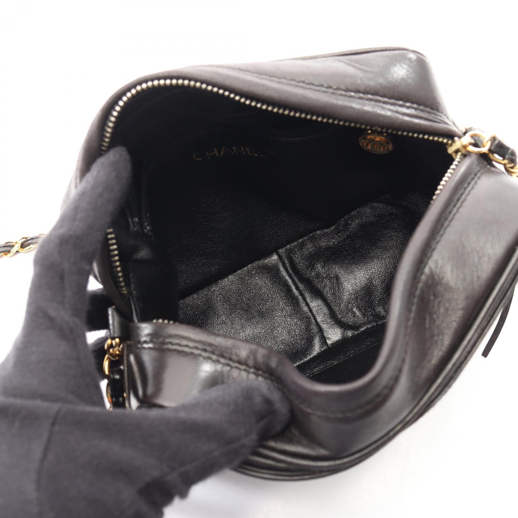 Chanel Chanel Chanel Triple Coco Mark Lambskin Shoulder Bag Leather Shoulder Bag DUTY FREE for USA Size ONE SIZE - 3 Thumbnail