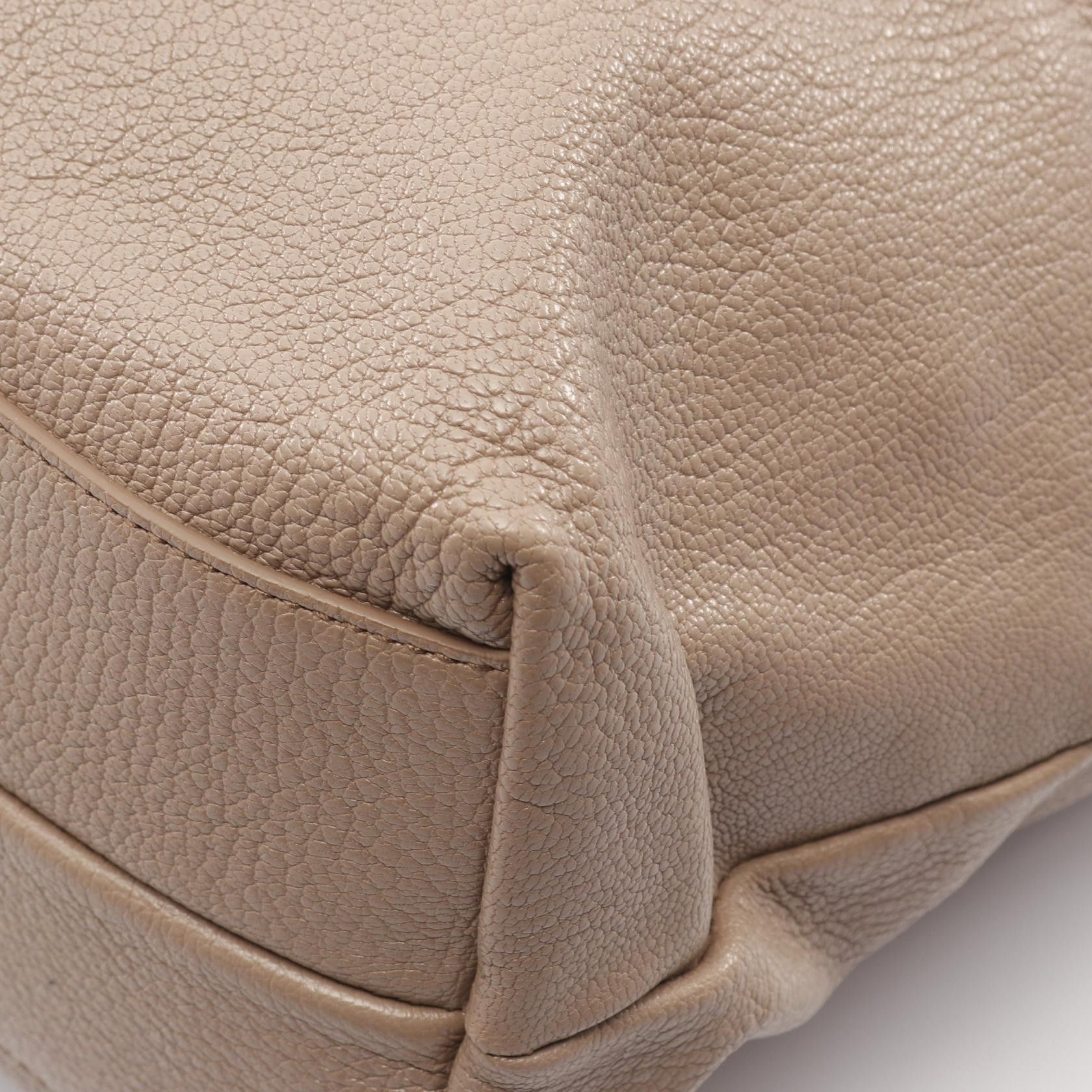 Salvatore Ferragamo Salvatore Ferragamo Salvatore Ferragamo Gancini Leather Tote Bag Leather Tote Bag AB21F651 DUTY FREE for USA Size ONE SIZE - 7 Thumbnail