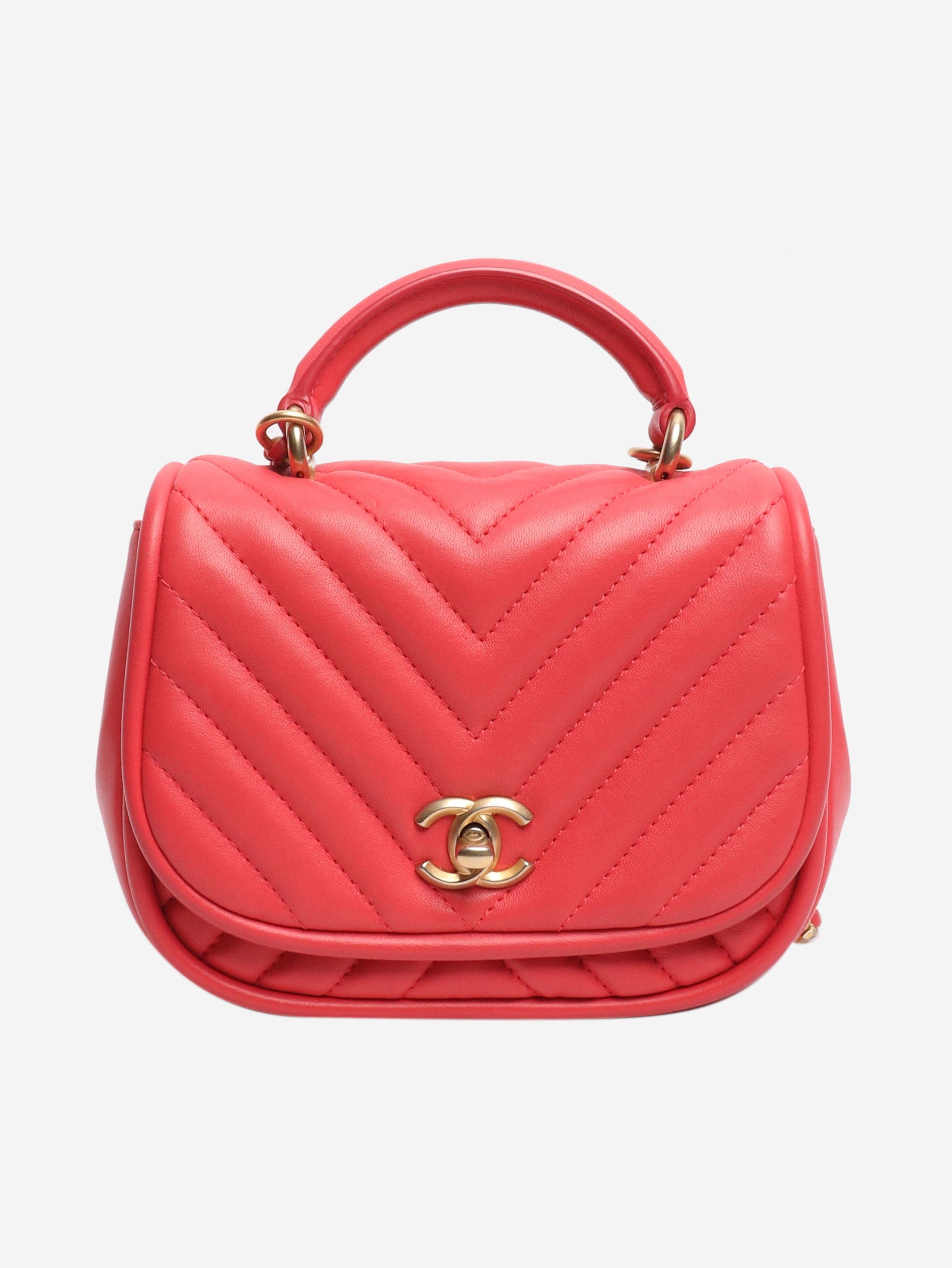 Chanel Pink 2017 chevron v-stitch lambskin shoulder bag Size ONE SIZE - 3 Thumbnail