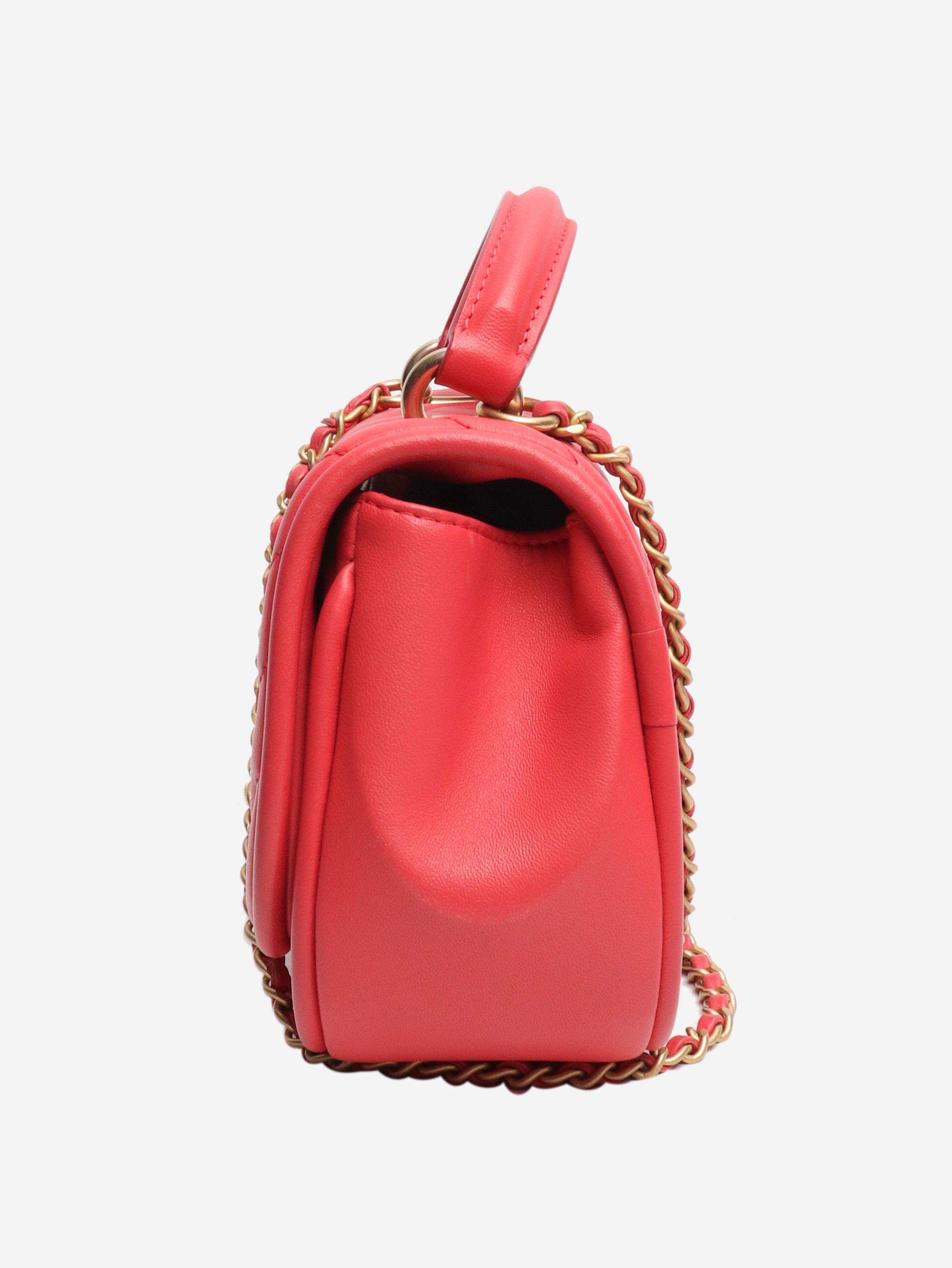 Chanel Pink 2017 chevron v-stitch lambskin shoulder bag Size ONE SIZE - 4 Thumbnail
