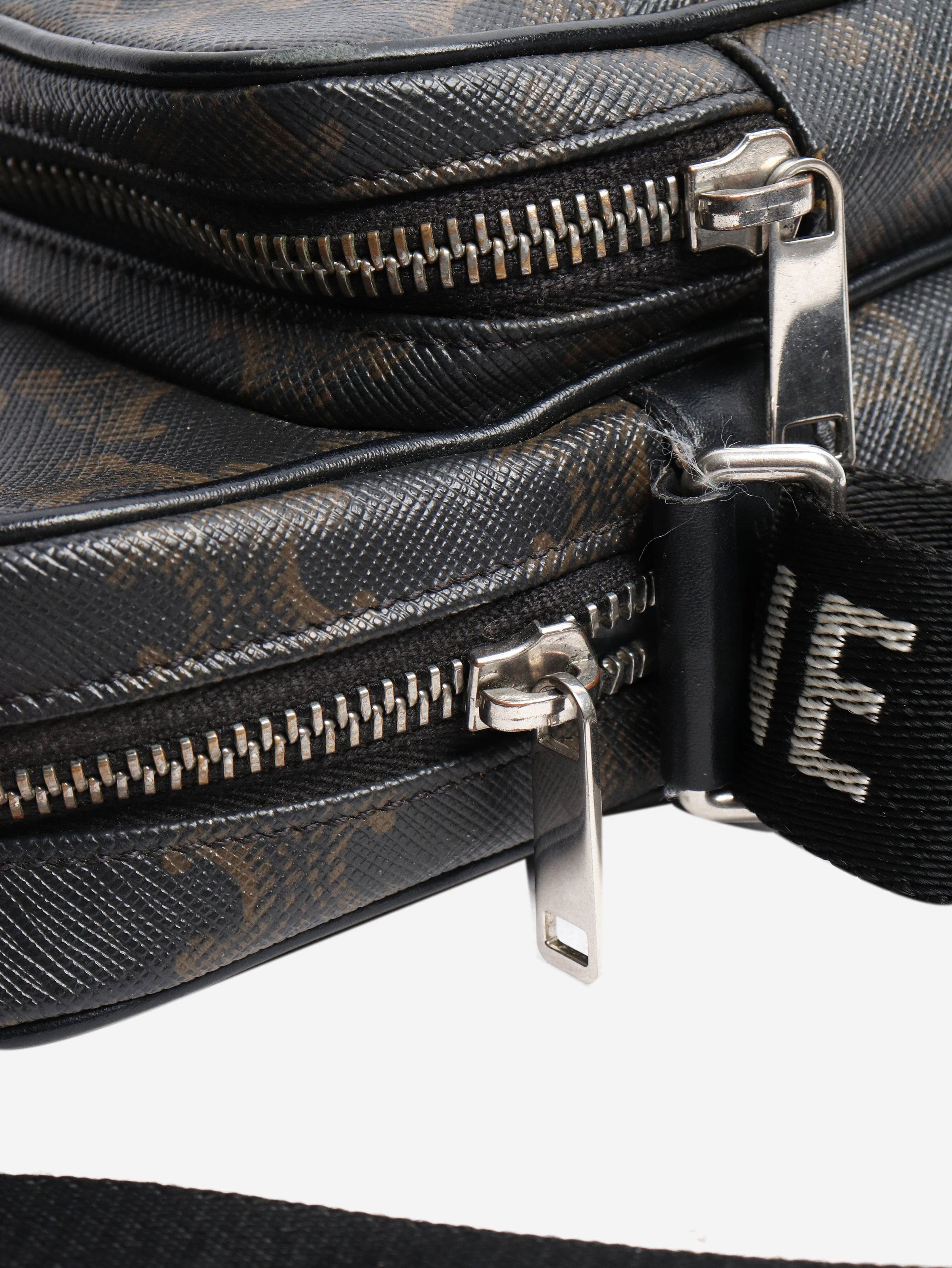 Celine Brown Triomphe pouch bag Size ONE SIZE - 6 Thumbnail