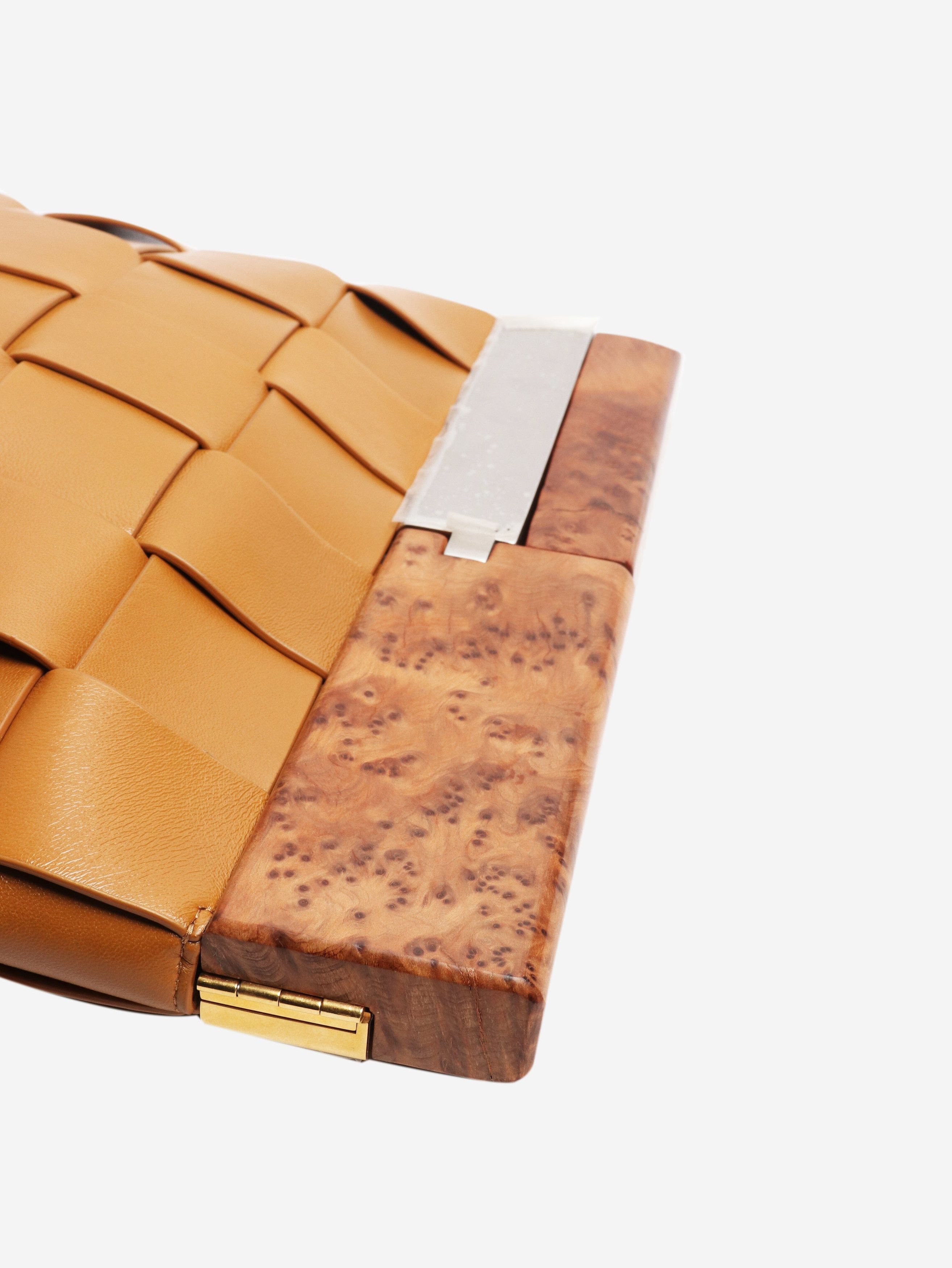 Bottega Veneta Tan woven leather clutch bag Size ONE SIZE - 4 Thumbnail