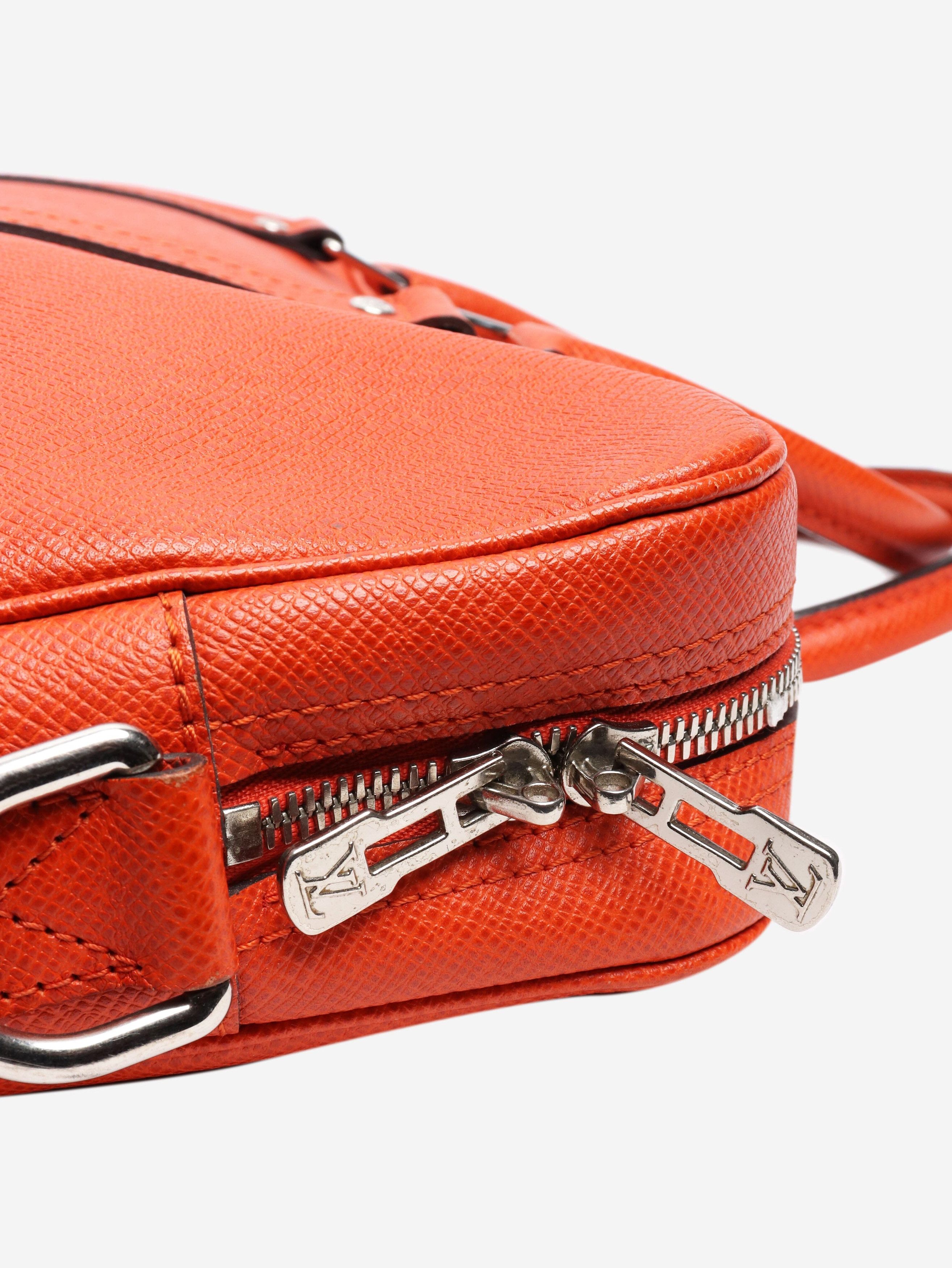 Louis Vuitton Orange 2016 leather laptop case Size ONE SIZE - 3 Thumbnail
