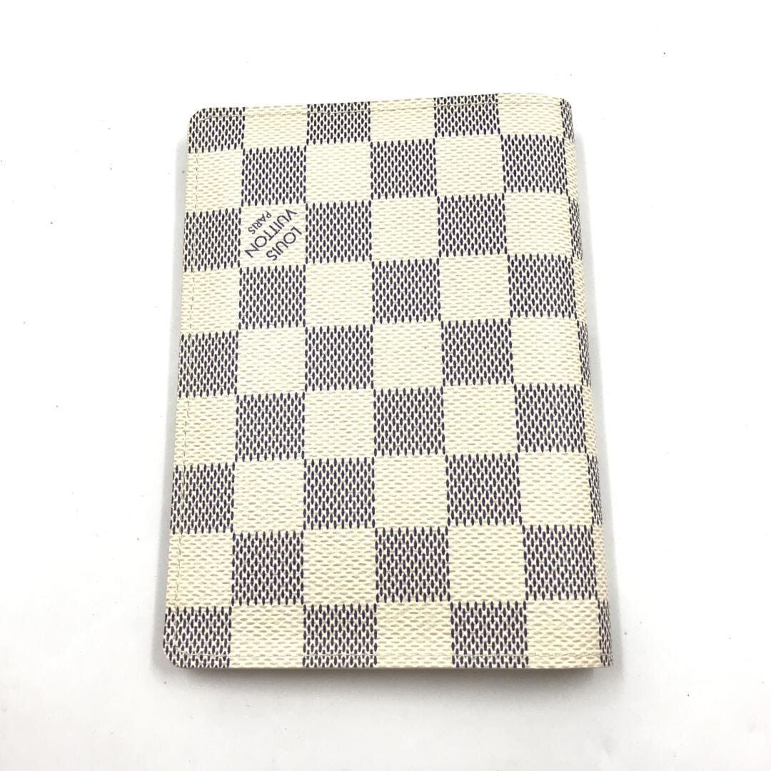 Louis Vuitton Cream Damier Azur passport cover Size ONE SIZE - 3 Thumbnail