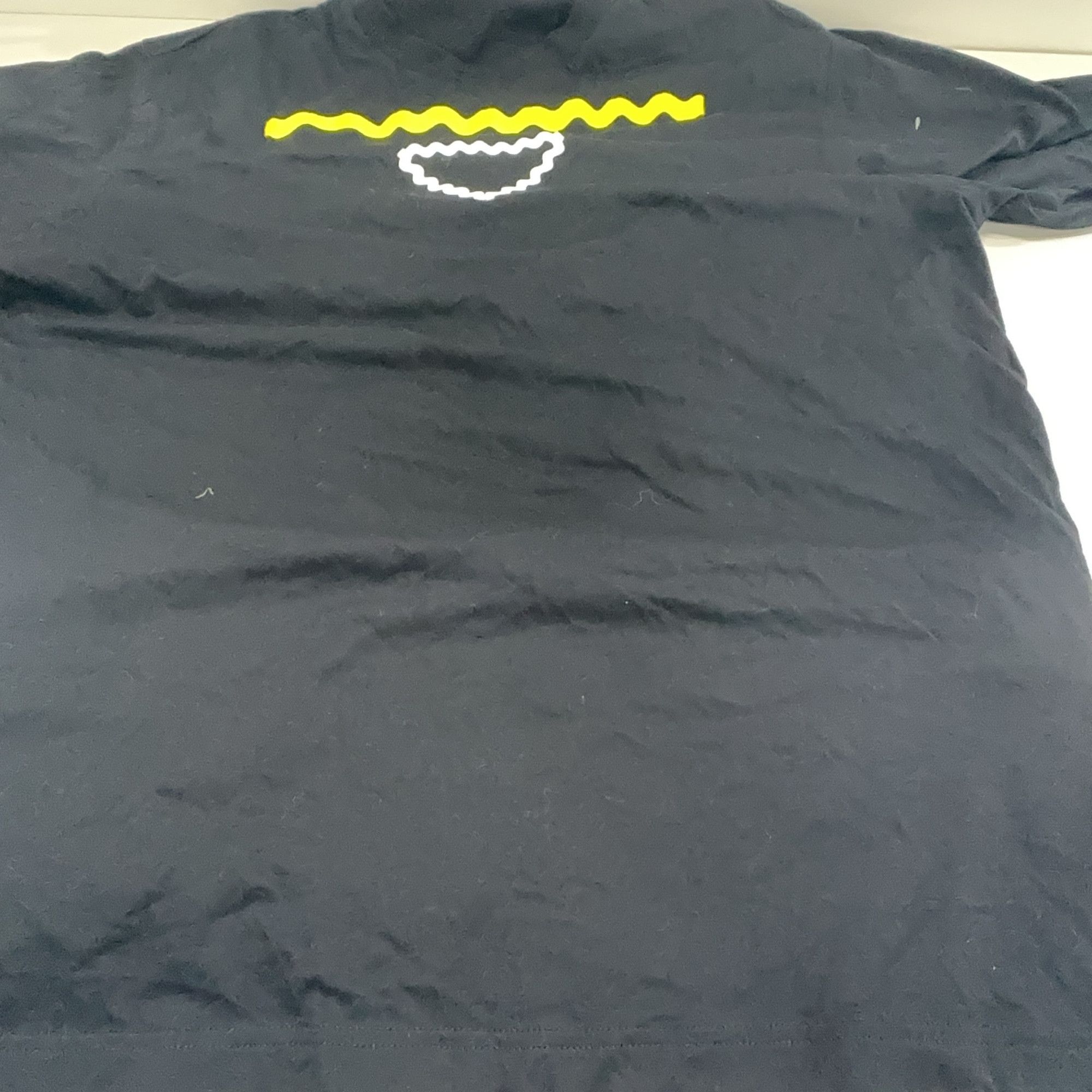 Prada Prada Wavy Graphic T-Shirt Size L Size US L / EU 52-54 / 3 - 7 Thumbnail