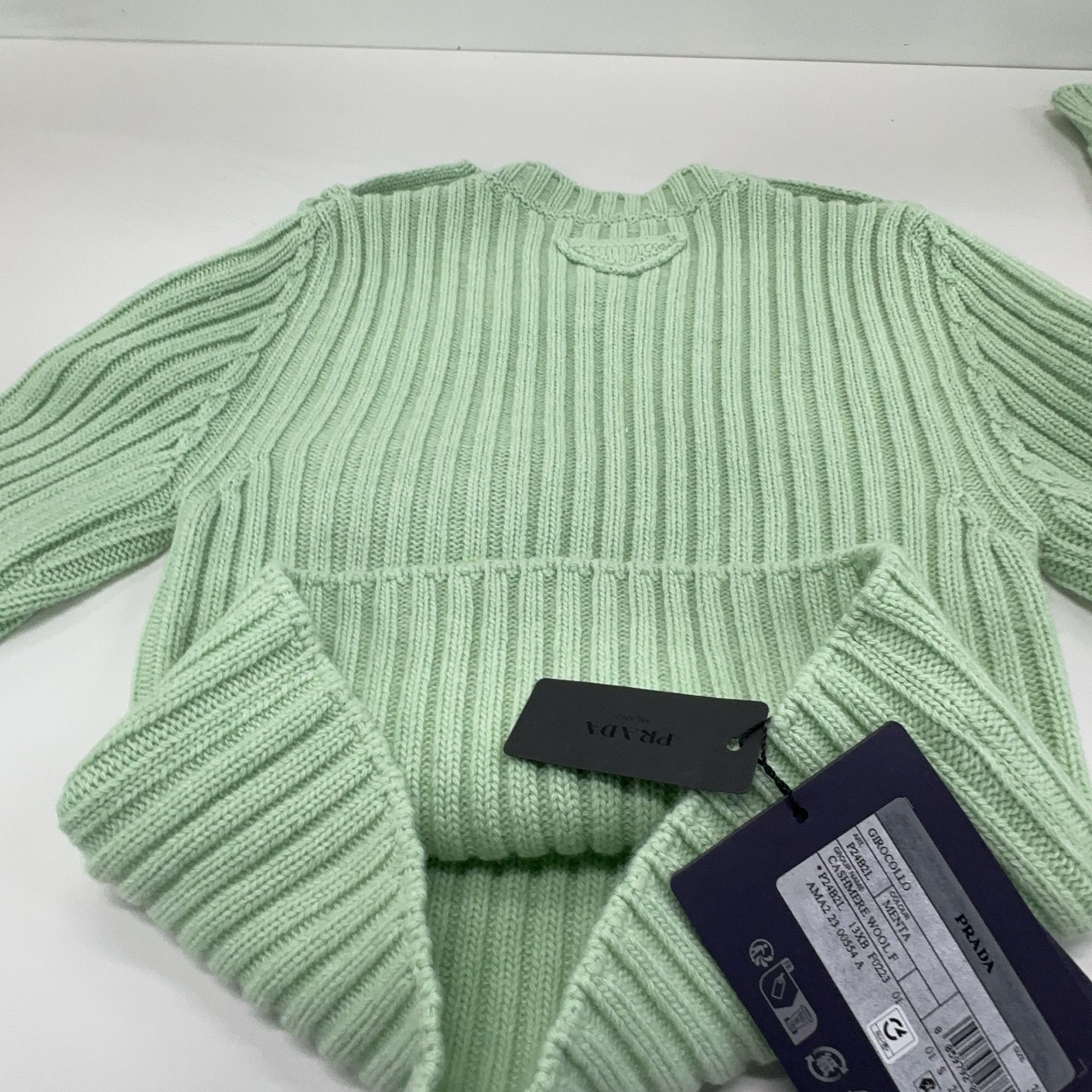 Prada Prada Mint Green Ribbed Wool Cashmere Sweater Size 36 Size XS / US 0-2 / IT 36-38 - 12 Thumbnail