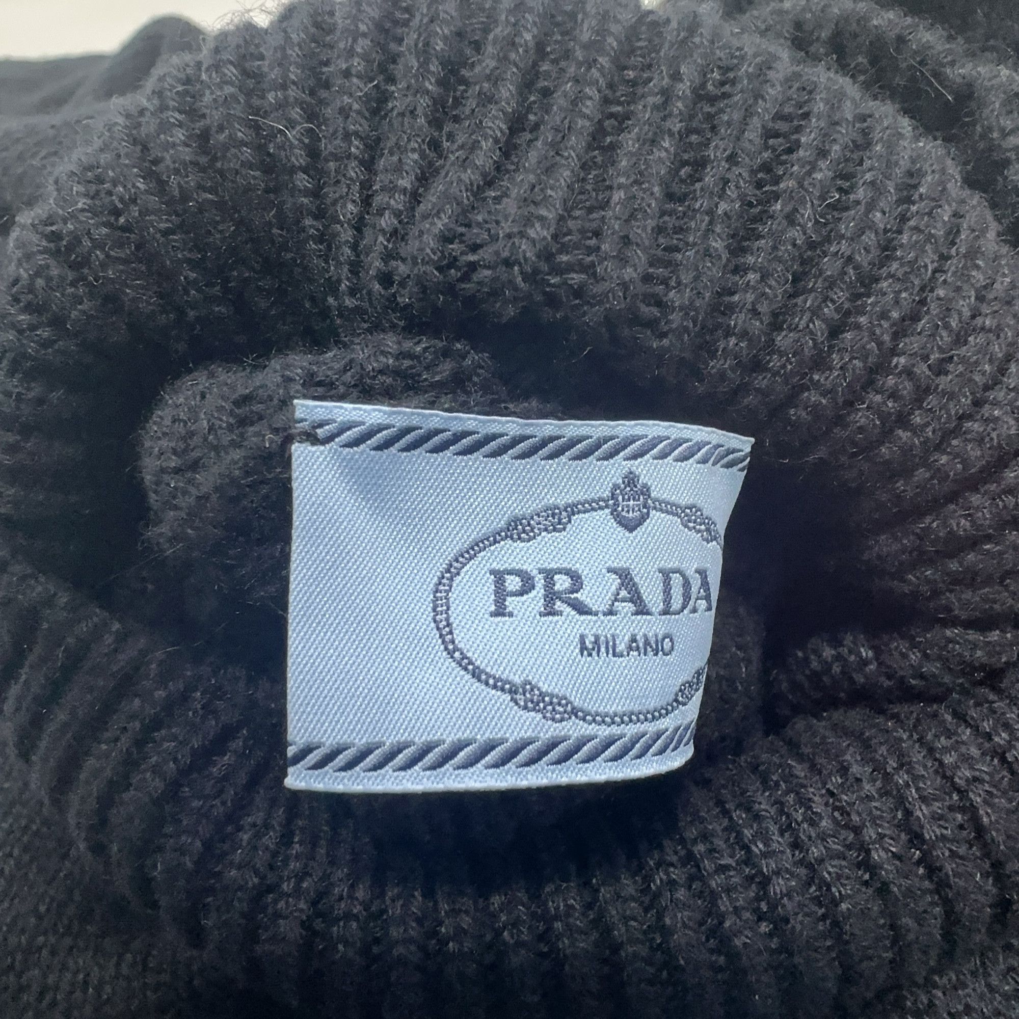 Prada Prada Cashmere Turtleneck Sweater Size M Size M / US 6-8 / IT 42-44 - 6 Thumbnail